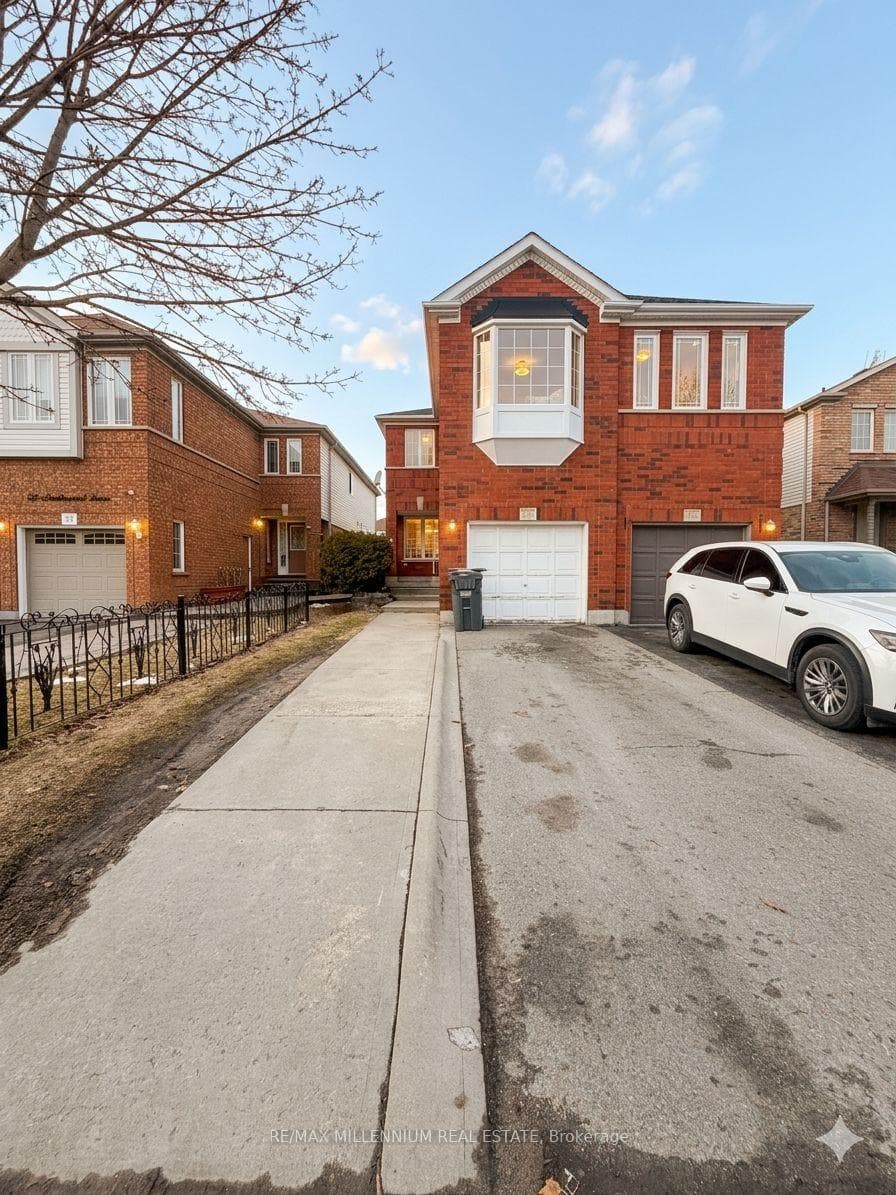 29 Needlewood Lane, Brampton, ON L6R 2N3