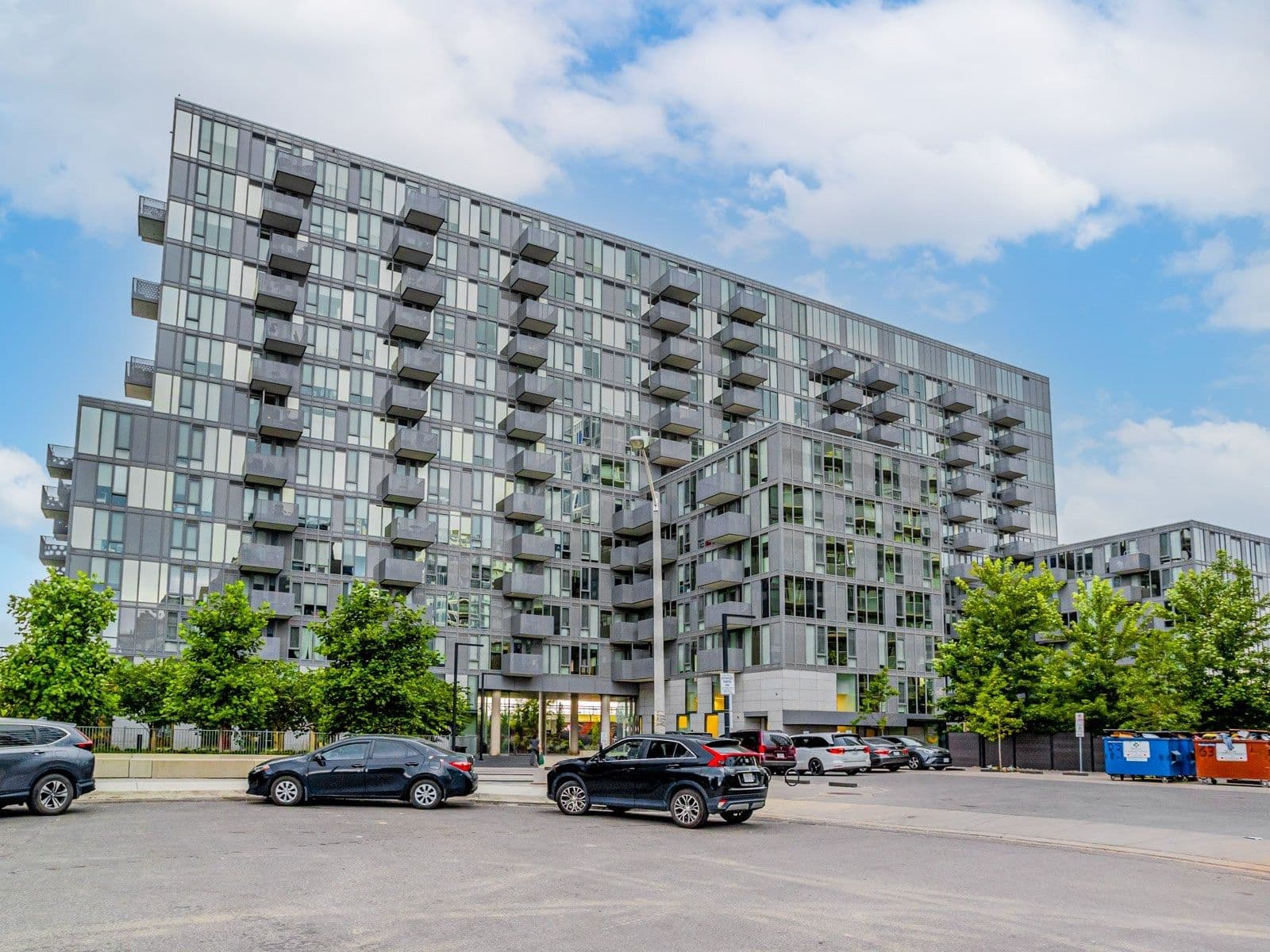 38 Monte Kwinter Court 614, Toronto C06, ON M3H 0E2