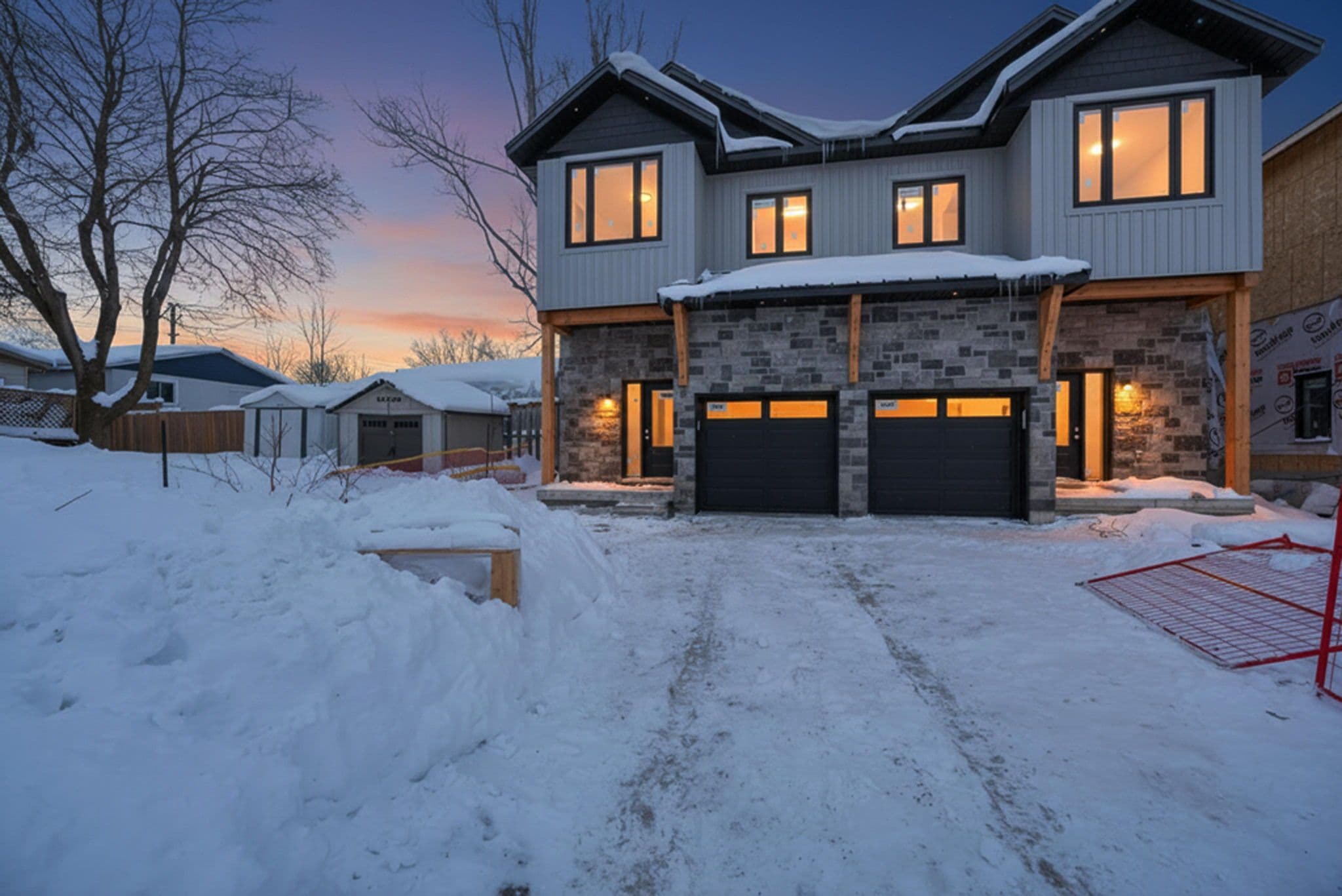 28 rose Avenue, Orillia, ON L3V 6B4