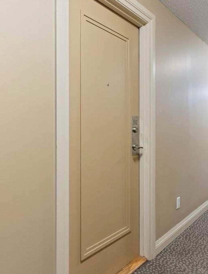 3650 Kingston Road 512, Toronto E08, ON M1M 3X9