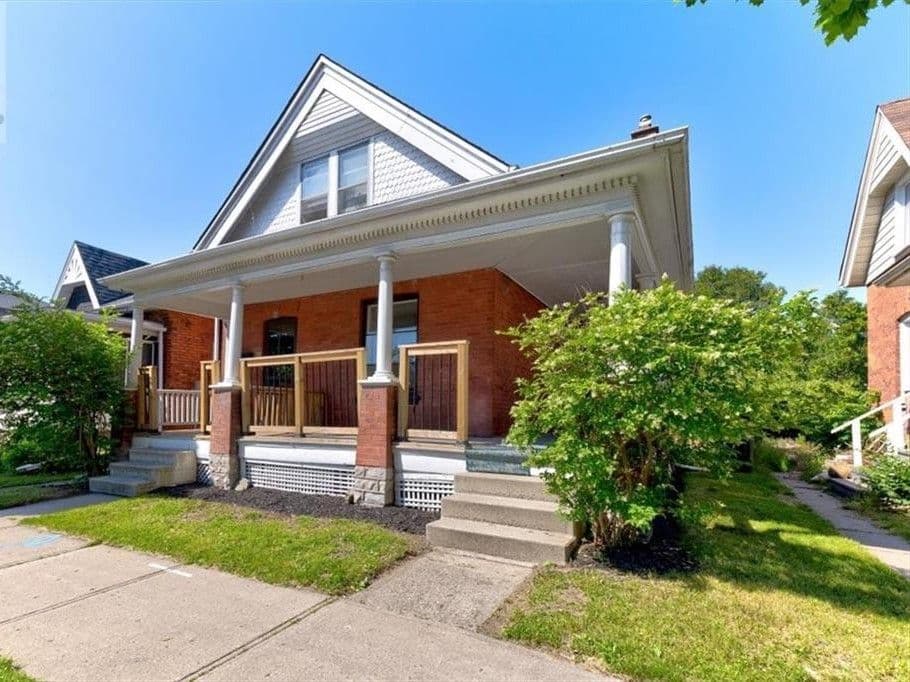 282 Brant Avenue N, Brantford, ON N3T 3J7