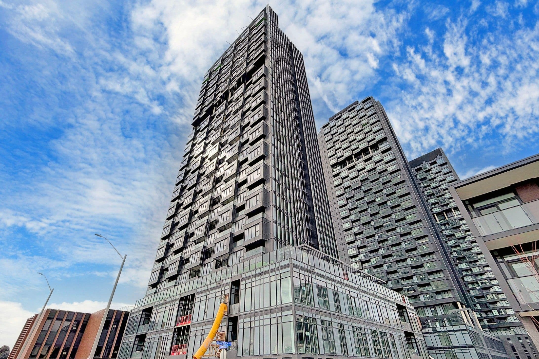 5 Quarrington Lane 810, Toronto C13, ON M3C 1H7