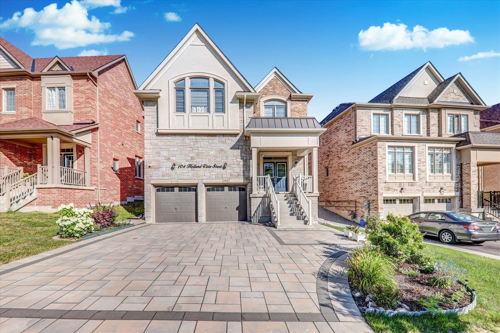 104 Holland Vista Street, East Gwillimbury, ON L9N 0T4