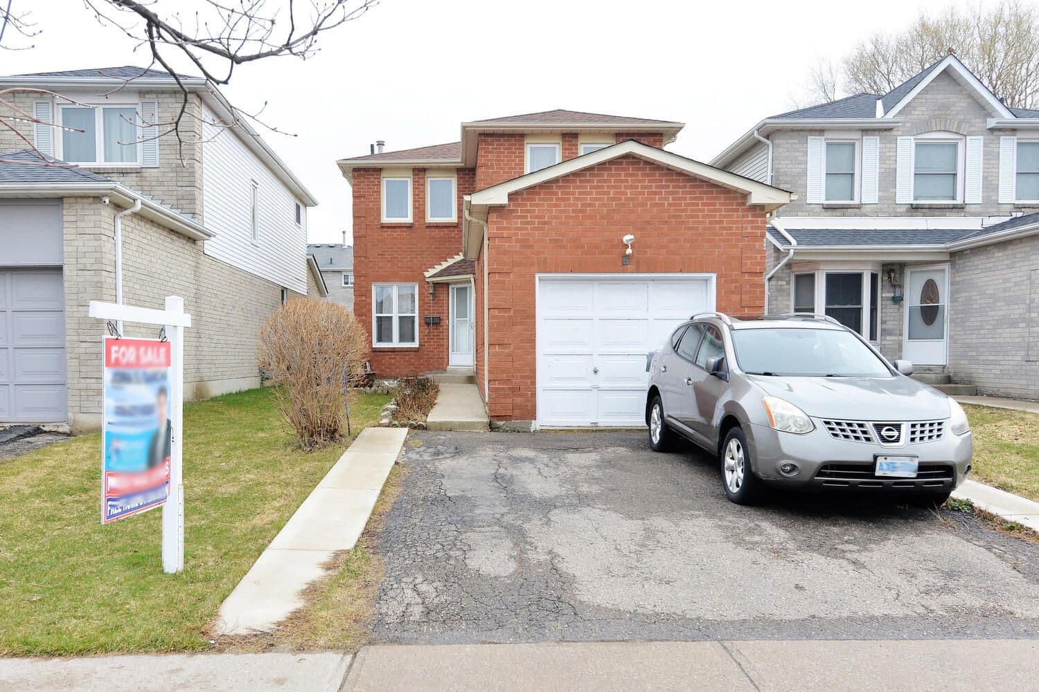 9 Ravenswood Drive, Brampton, ON L6Y 3Y5