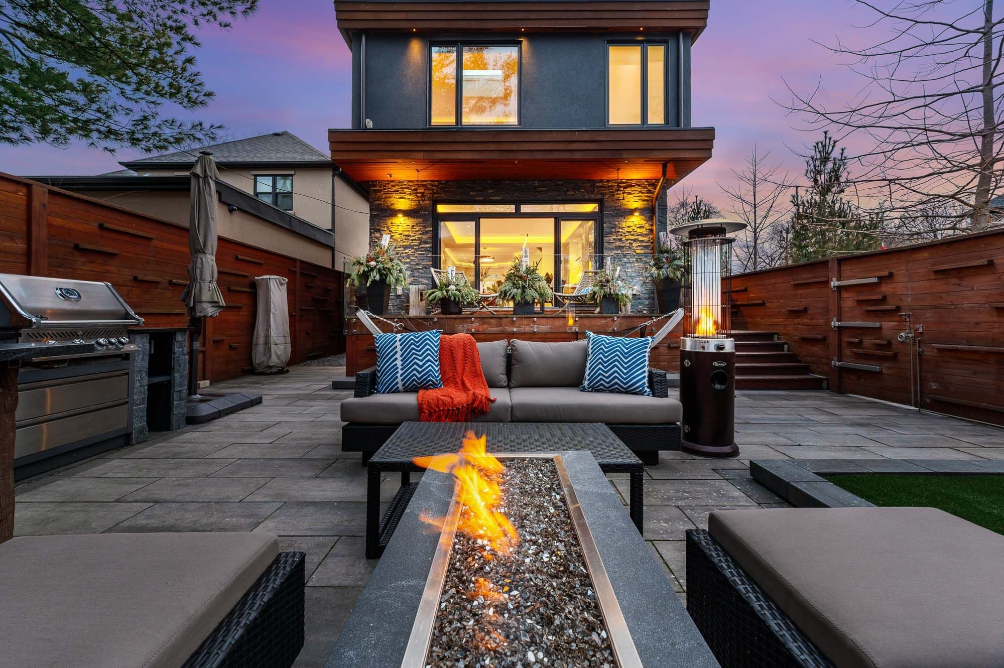 39 Red Deer Avenue, Toronto E06, ON M1N 2Z1