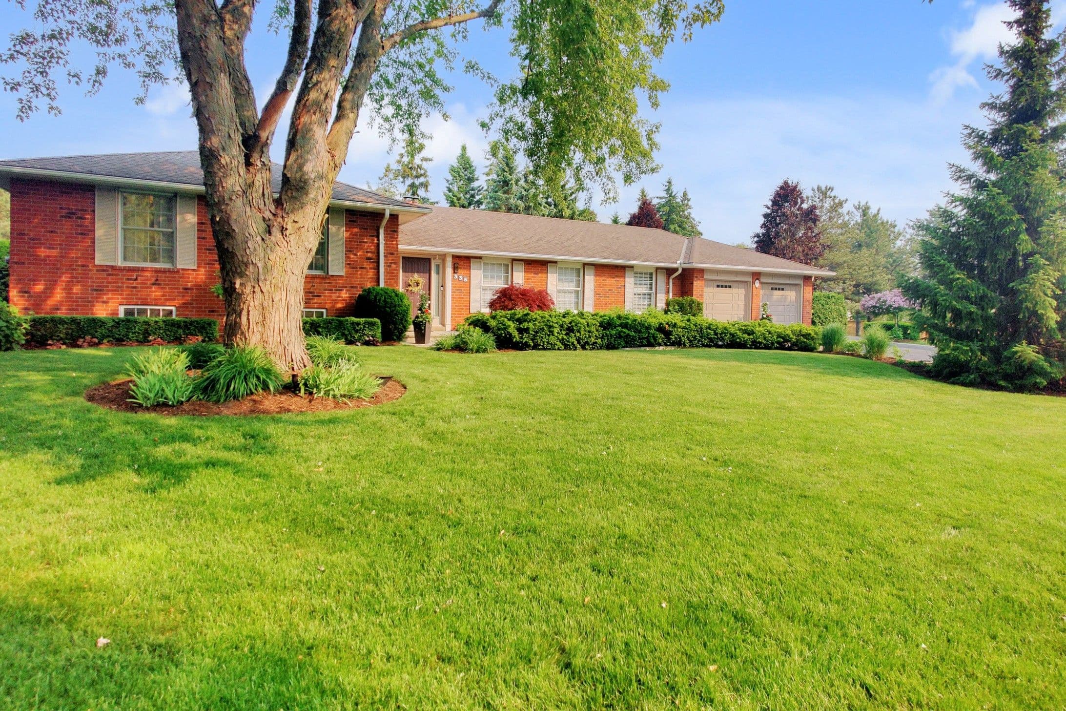 335 Forde Crescent, King, ON L7B 1G7