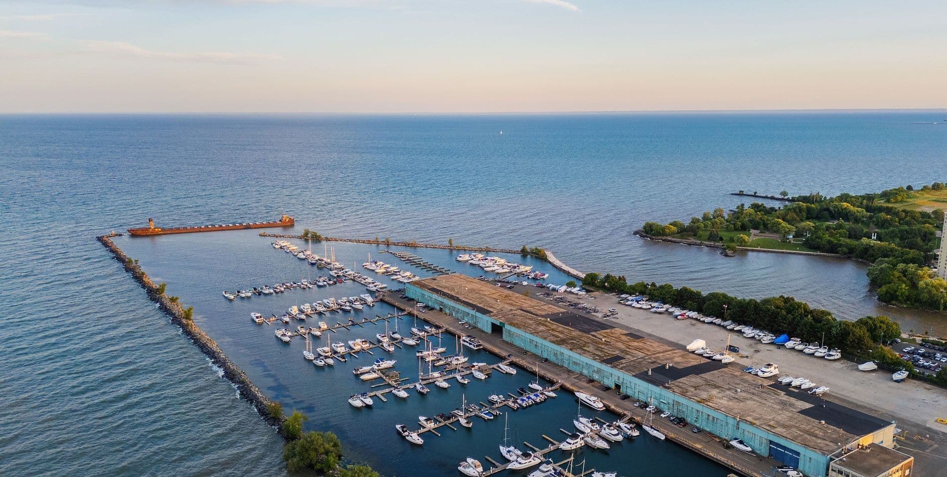 28 Ann Street E 301, Mississauga, ON L5G 0E1