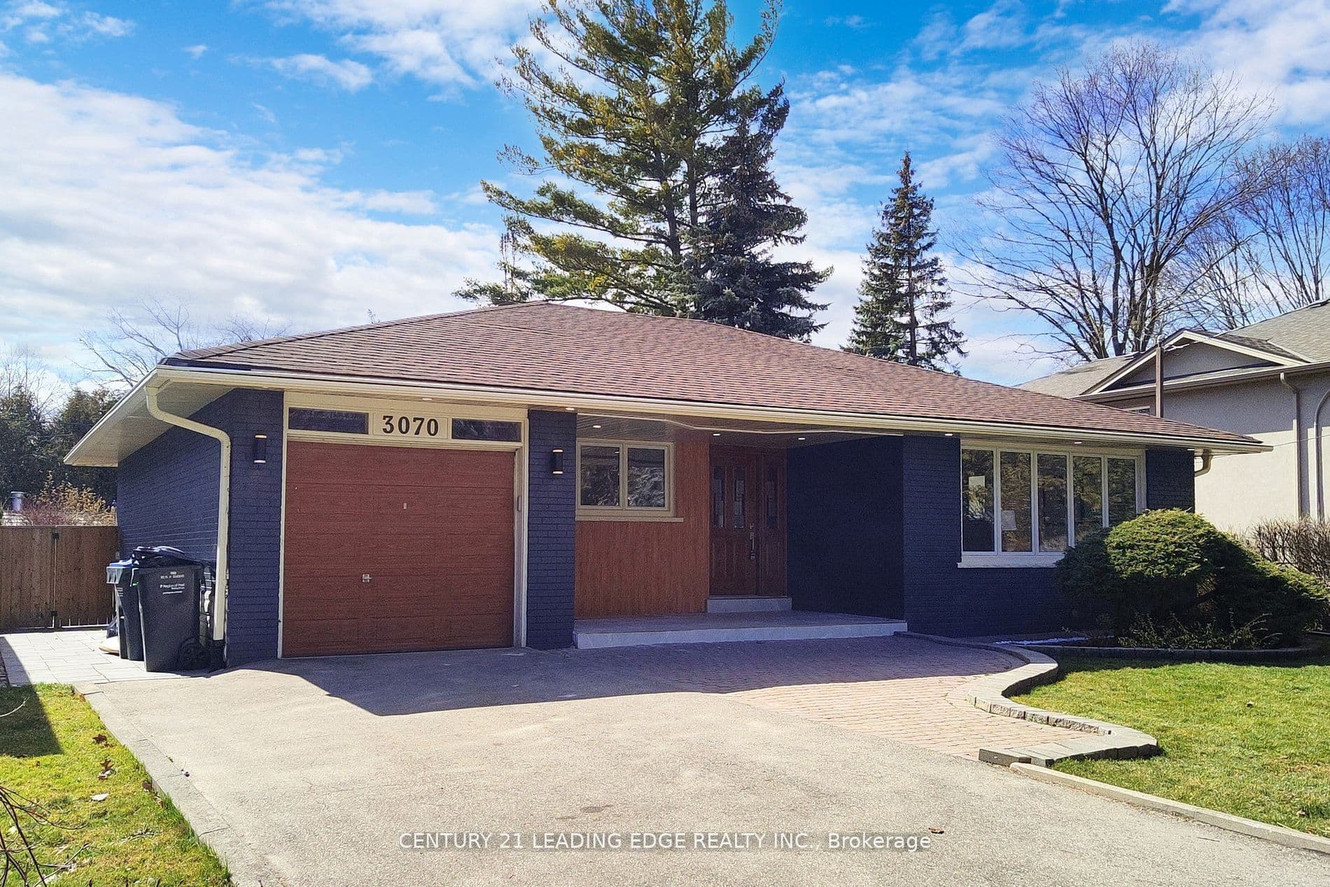 3070 O'Hagan Drive, Mississauga, ON L5C 2C5