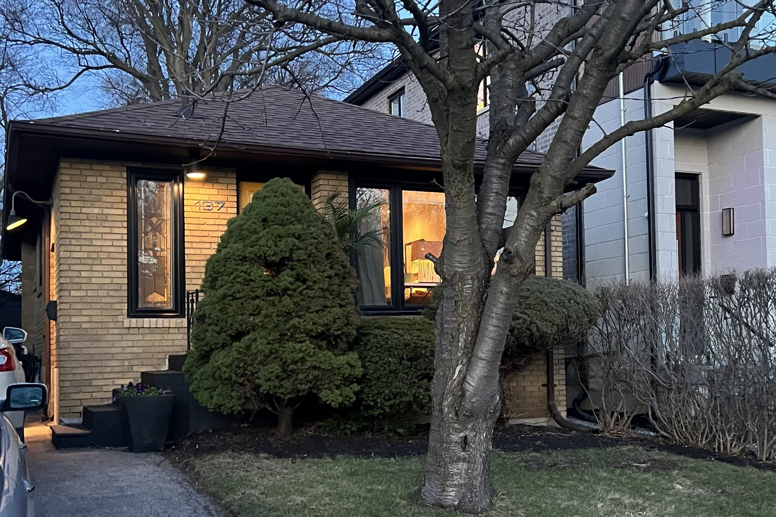 137 Preston Street, Toronto E06, ON M1N 3N4