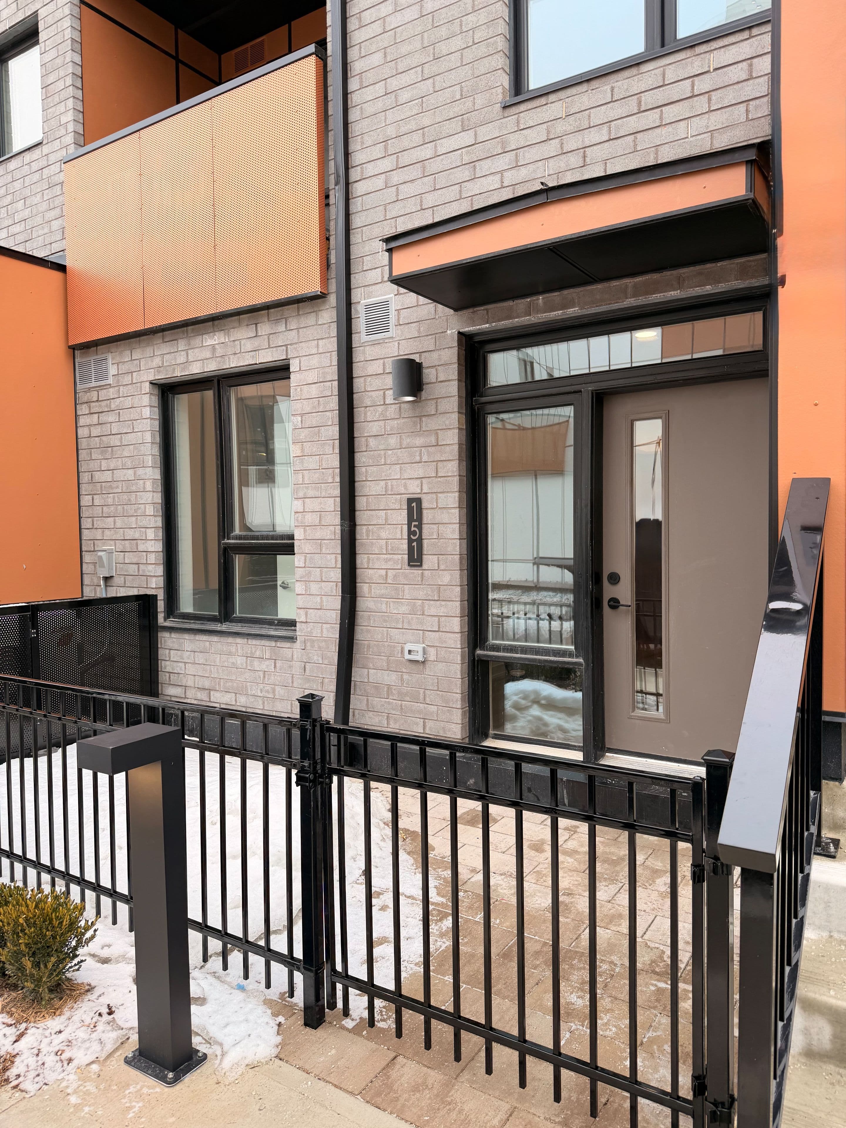 90 ALL NATIONS Drive TH7-151, Brampton, ON L7A 5M4