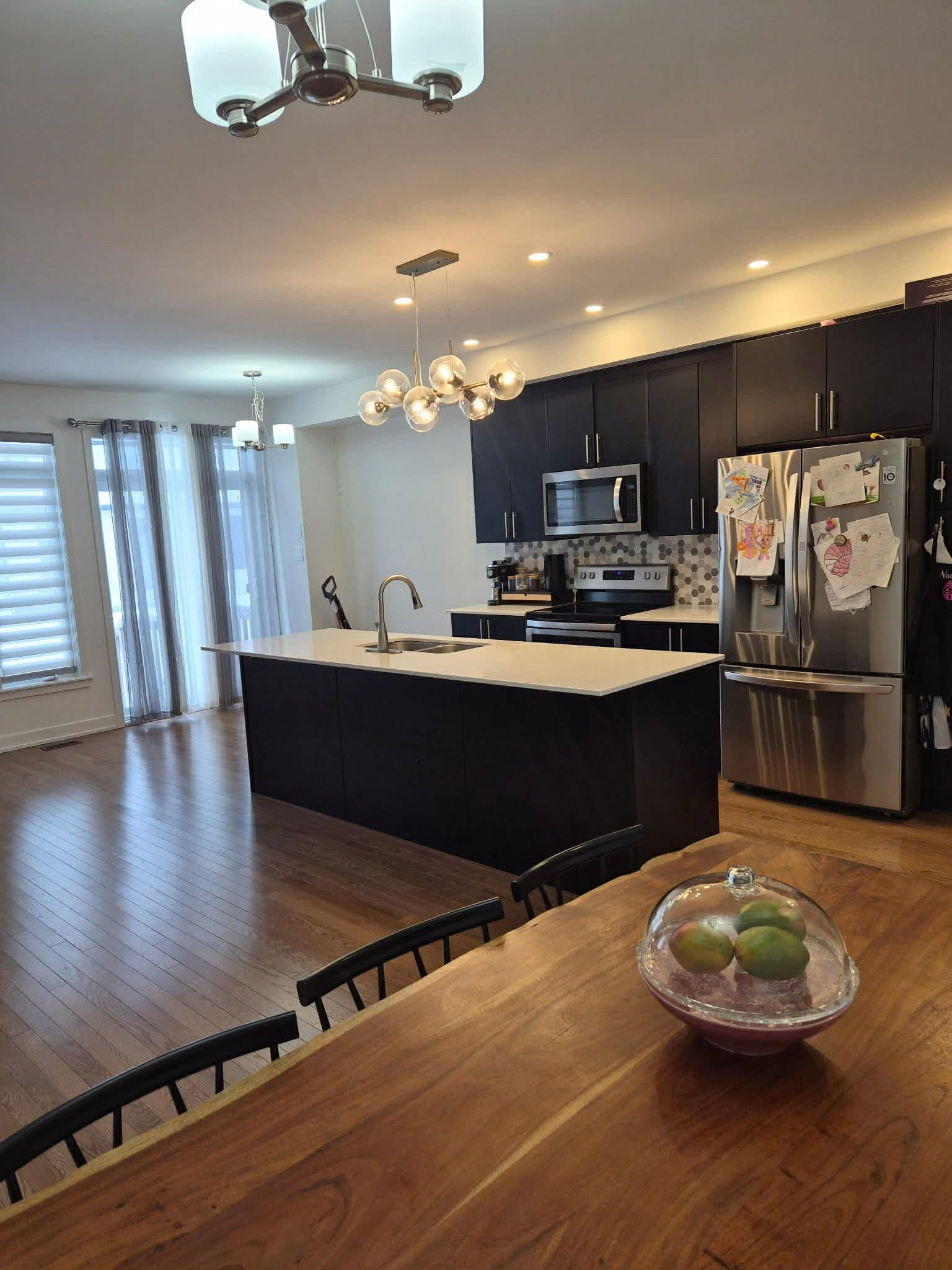 2037 Allegrini Terrace, Kanata, ON K2S 2S7