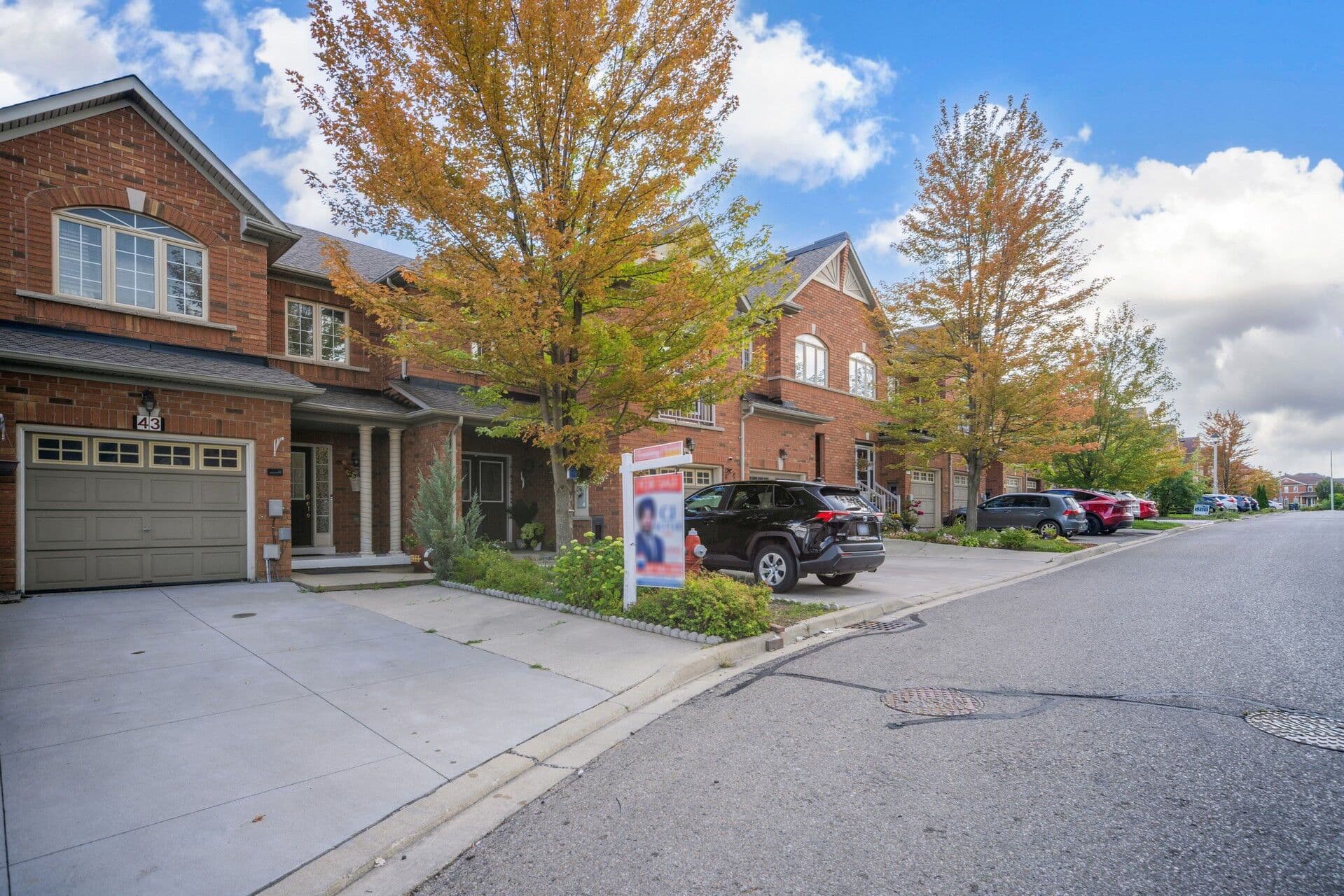 43 Rockgarden Trail, Brampton, ON L6R 3M9