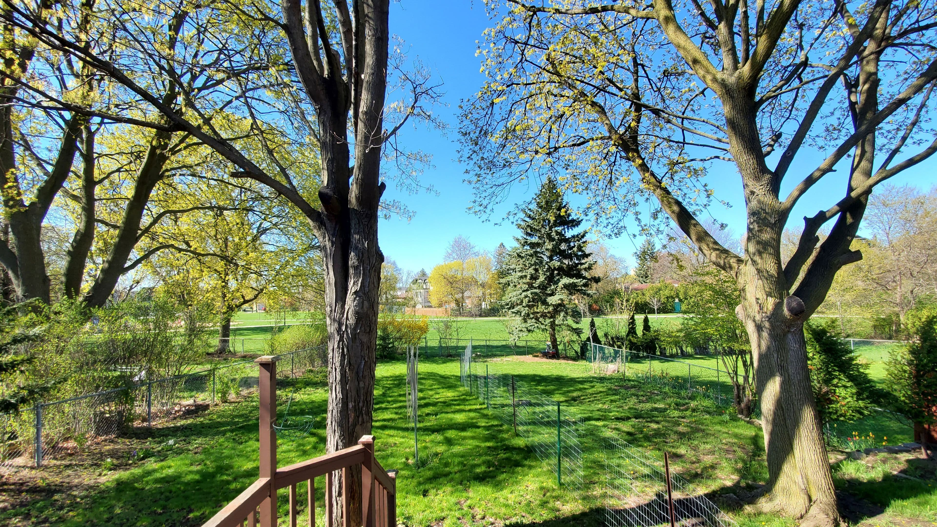 169 Yorkview Drive 2, Toronto C07, ON M2R 1K2