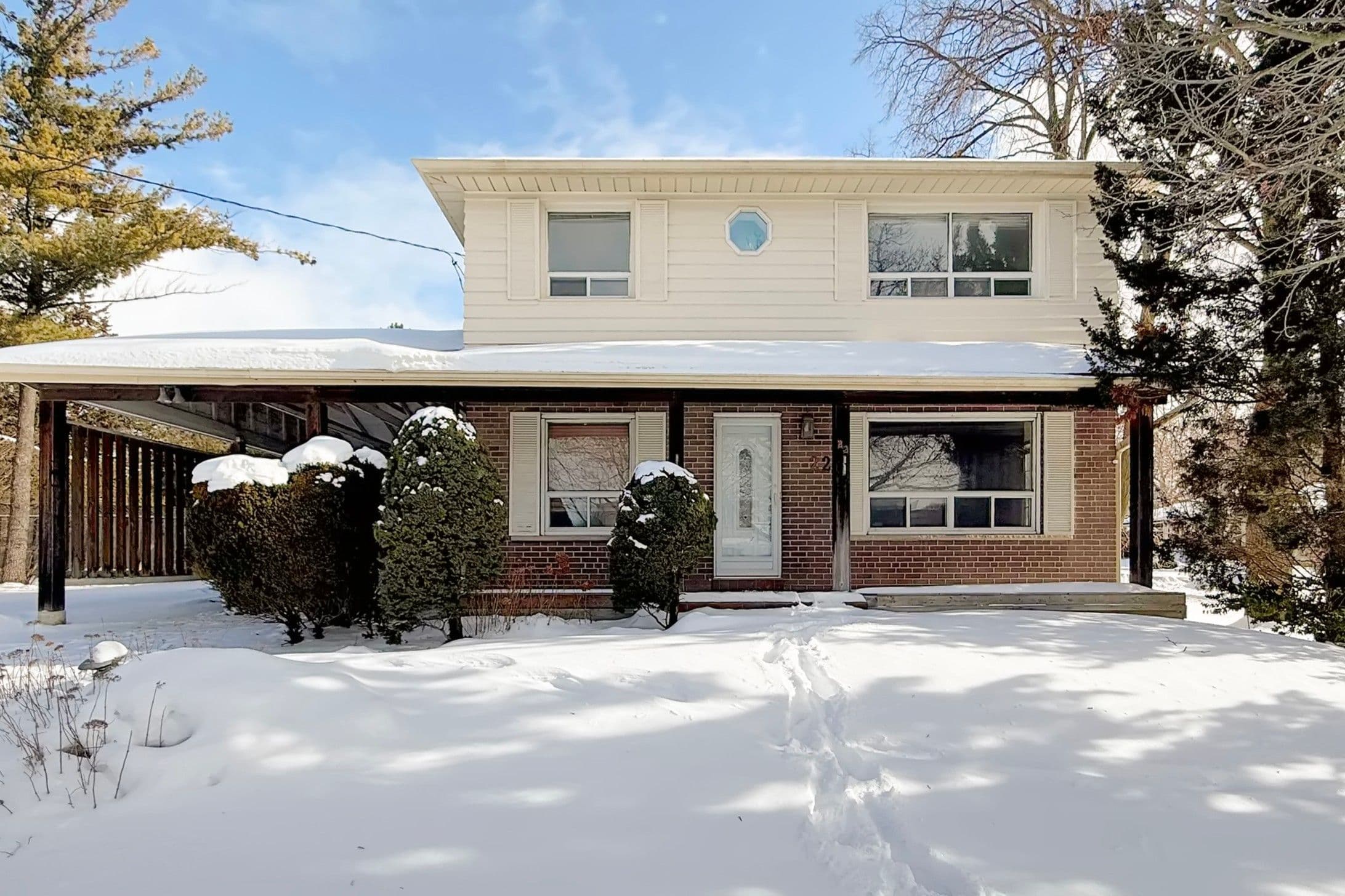 22 Marowyne Drive, Toronto C15, ON M2J 2A4