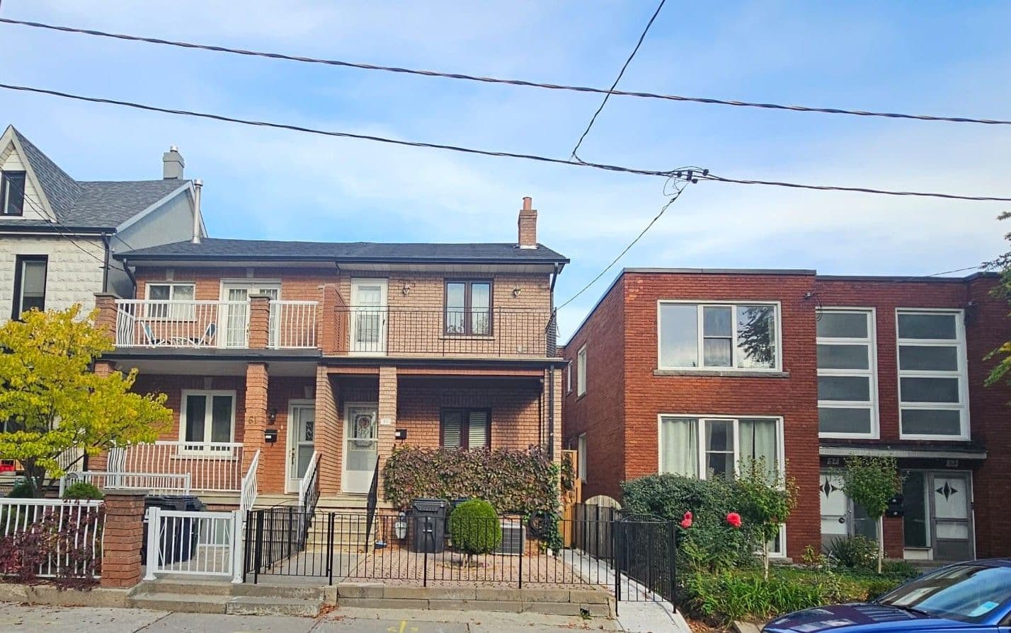 61 Margueretta Street, Toronto C01, ON M6H 3S4