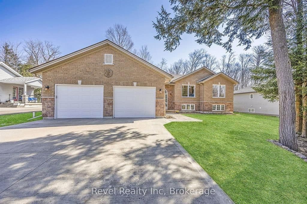 89 TROUT Lane, Tiny, ON L9M 0J1