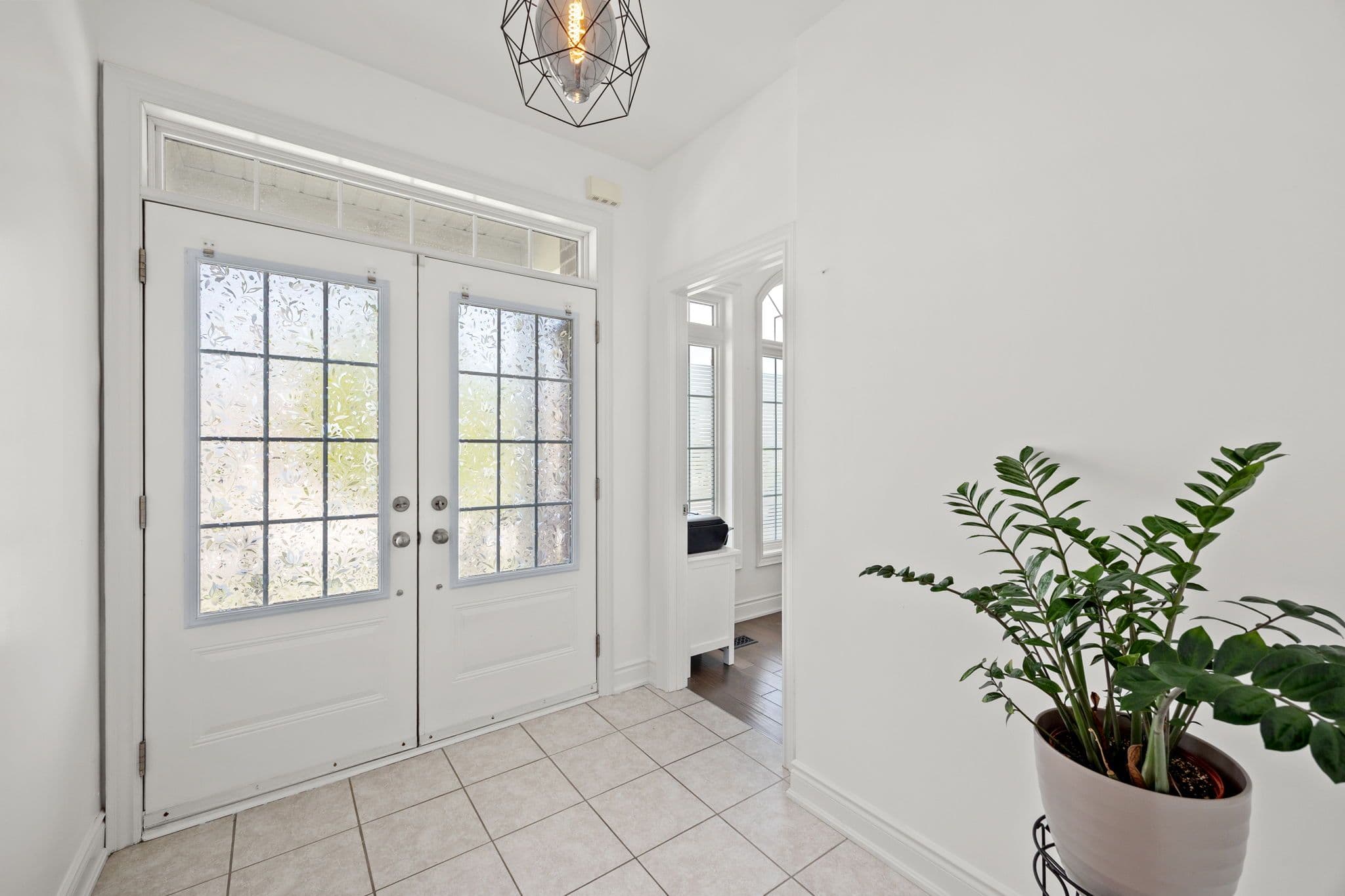 105 Johnson Drive, Shelburne, ON L9V 3V9