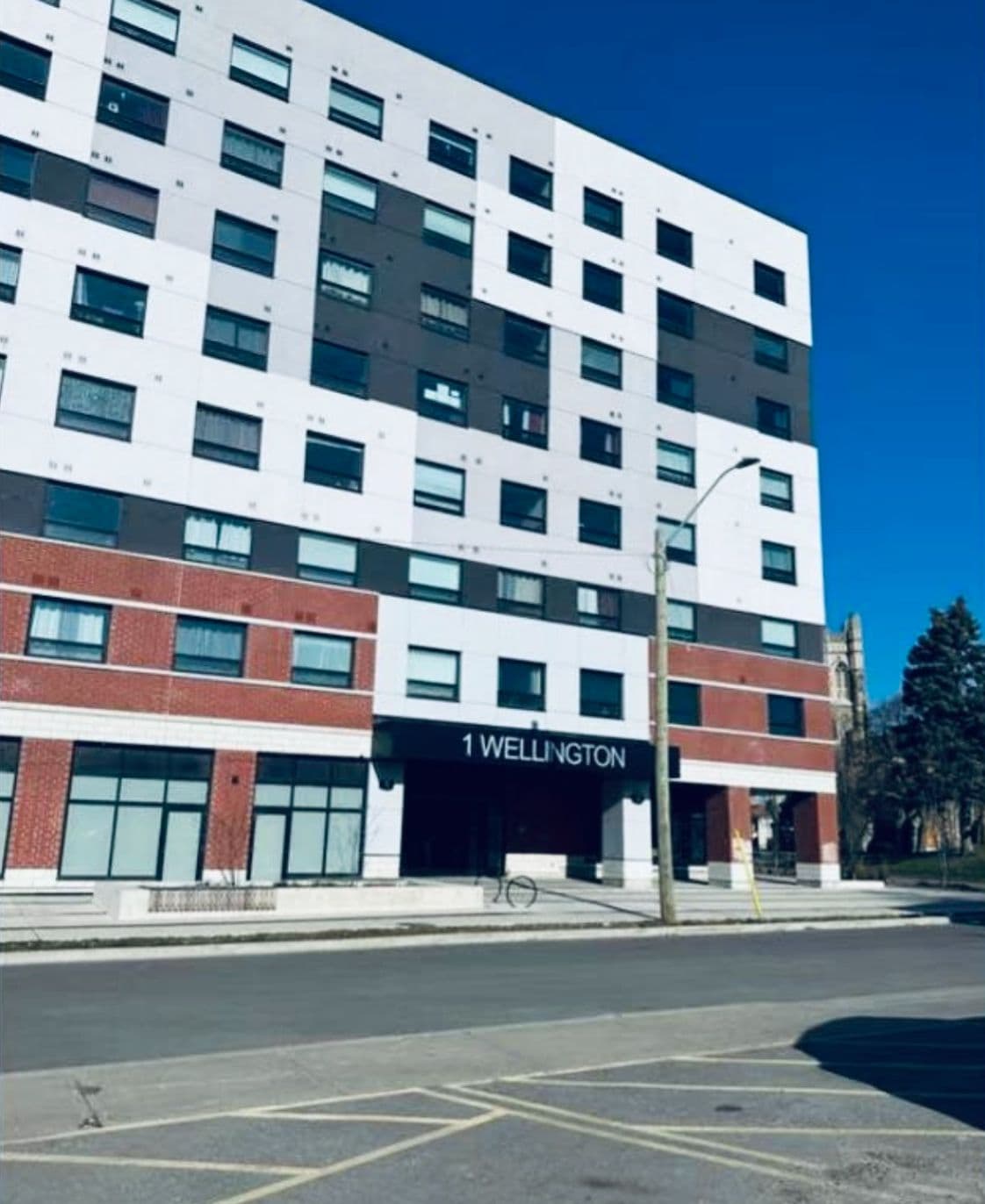 1 Wellington Street 811, Brantford, ON N3T 2L3