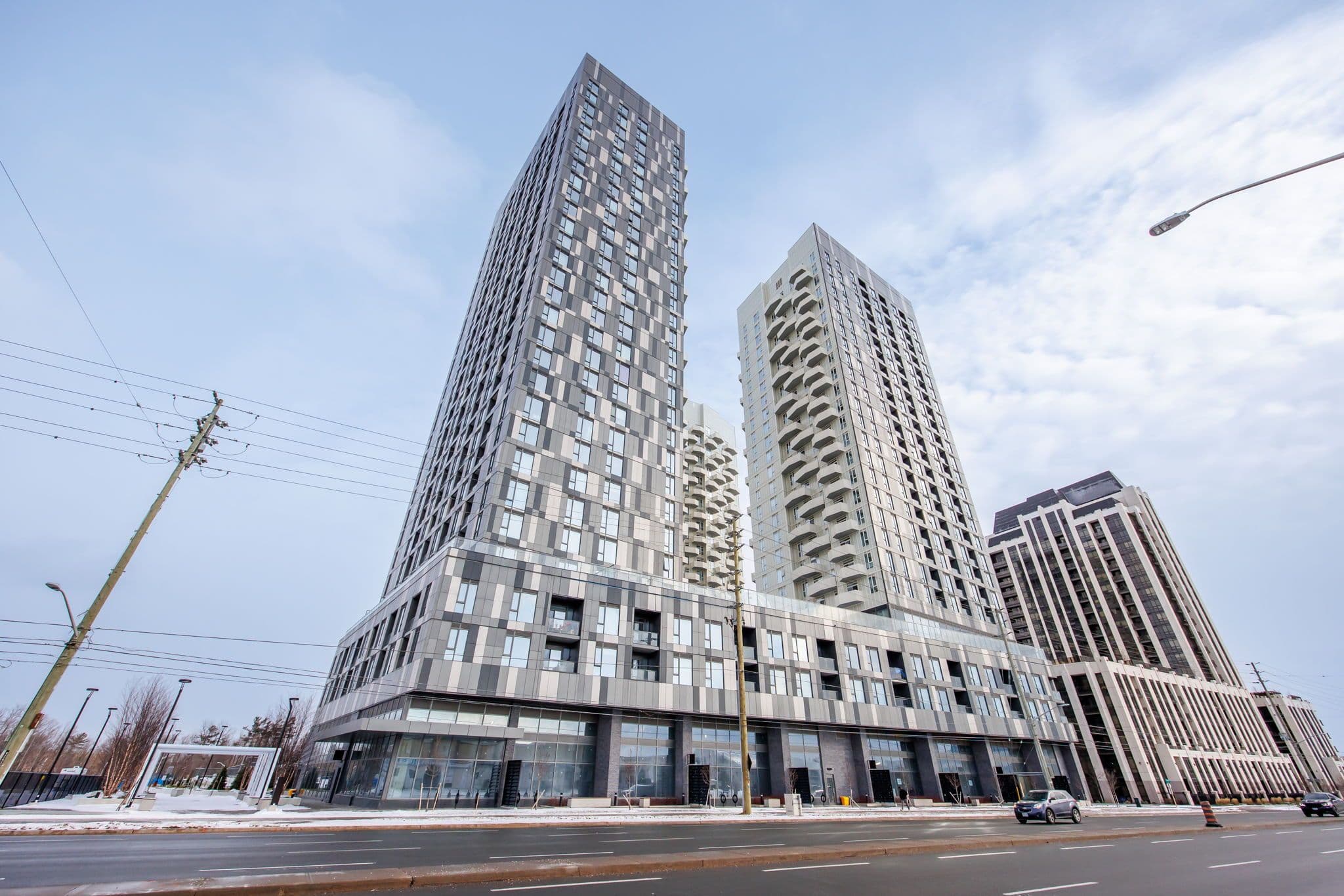 498 Caldari Road 1426, Vaughan, ON L4K 0R6