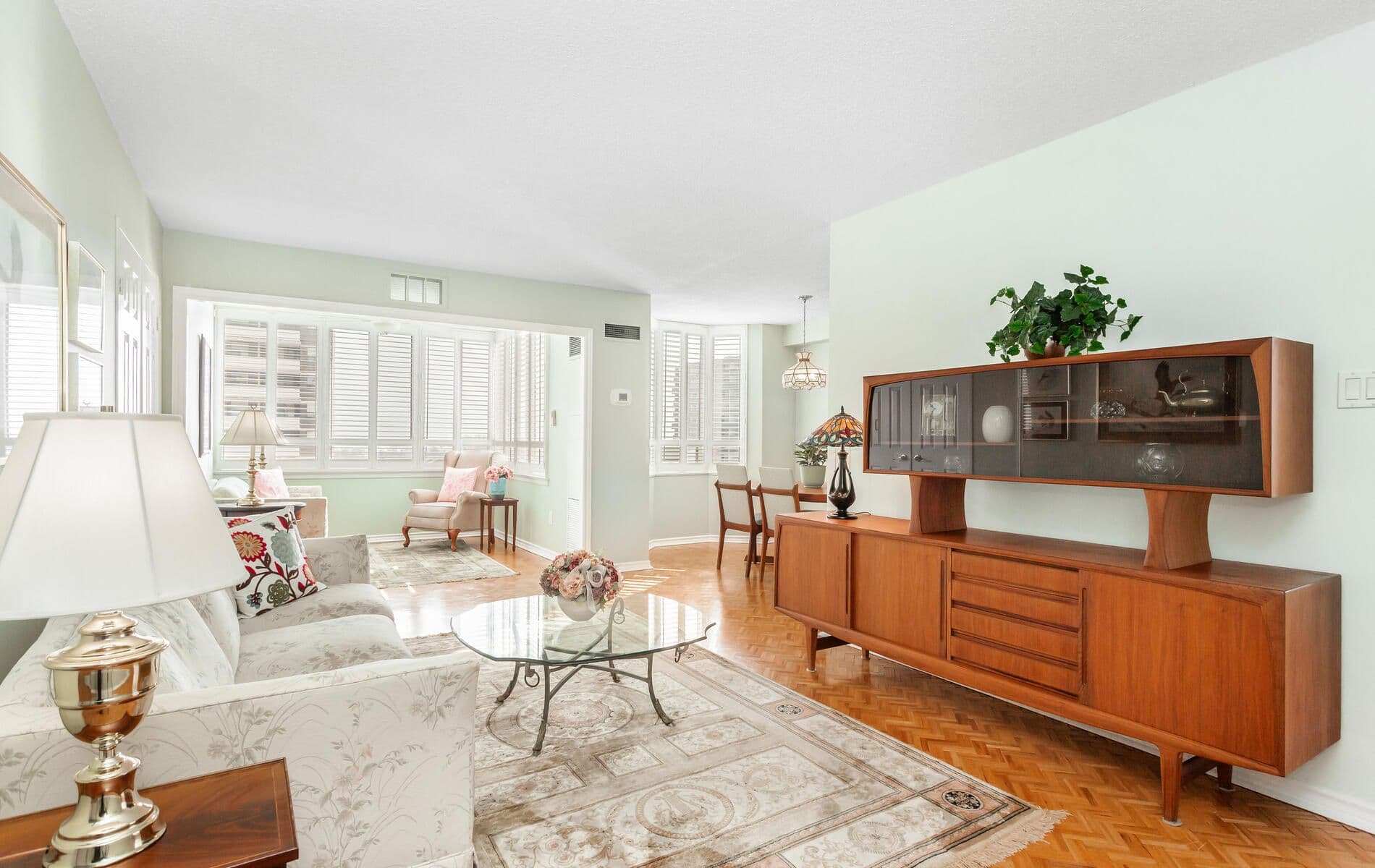 5 Lisa Street 803, Brampton, ON L6T 4T4