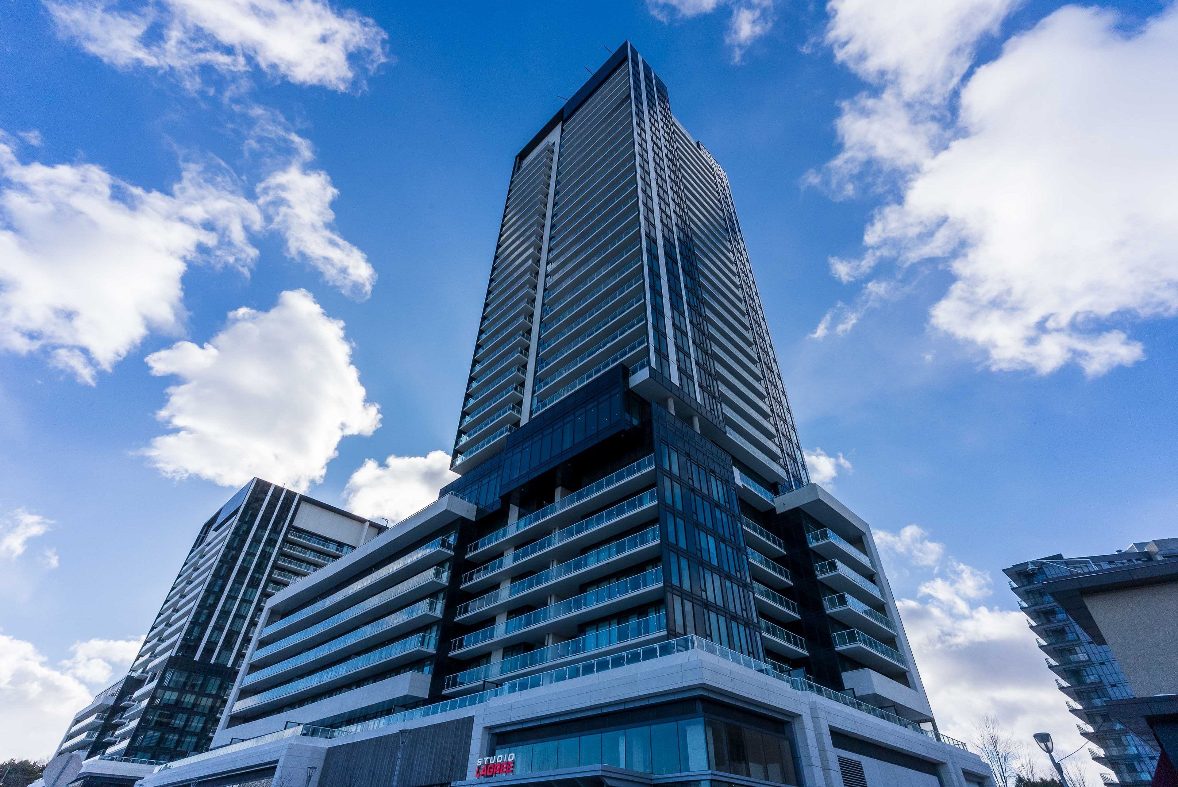 50 O Neil Road 1503, Toronto C13, ON M3C 0R1