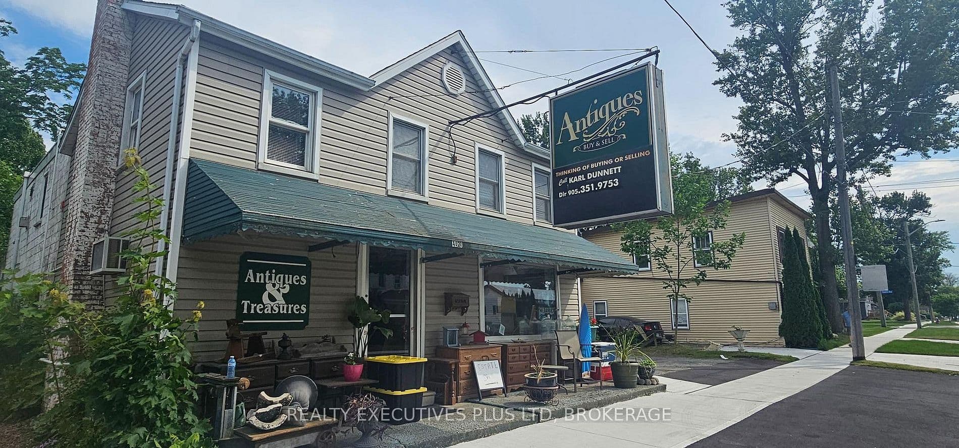 4020 Main Street, Niagara Falls, ON L2G 6B8