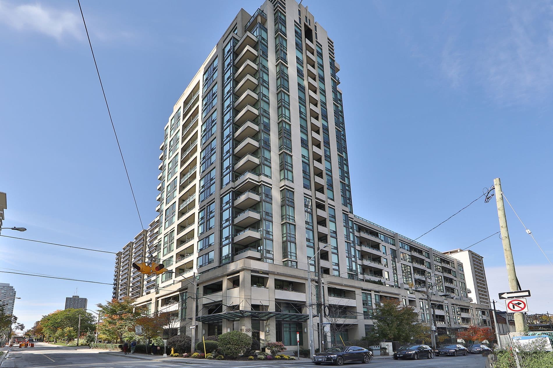 88 Broadway Avenue PH5, Toronto C10, ON M4P 0A5