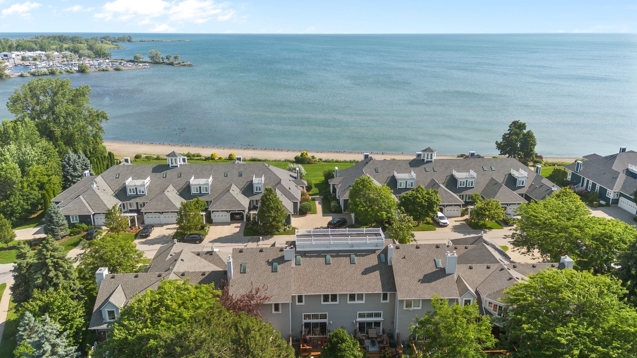 15 LAKESIDE Drive 41, St. Catharines, ON L2M 1P3