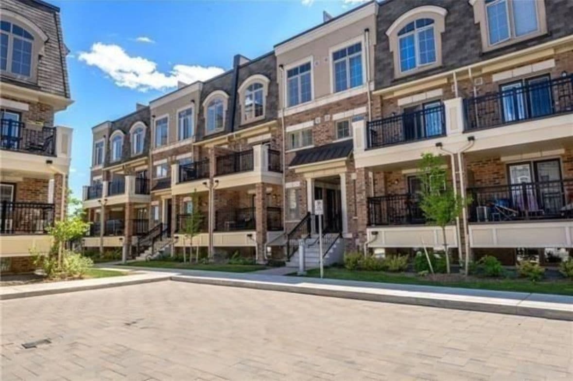 2441 Greenwich Drive 72, Oakville, ON L6M 0S3