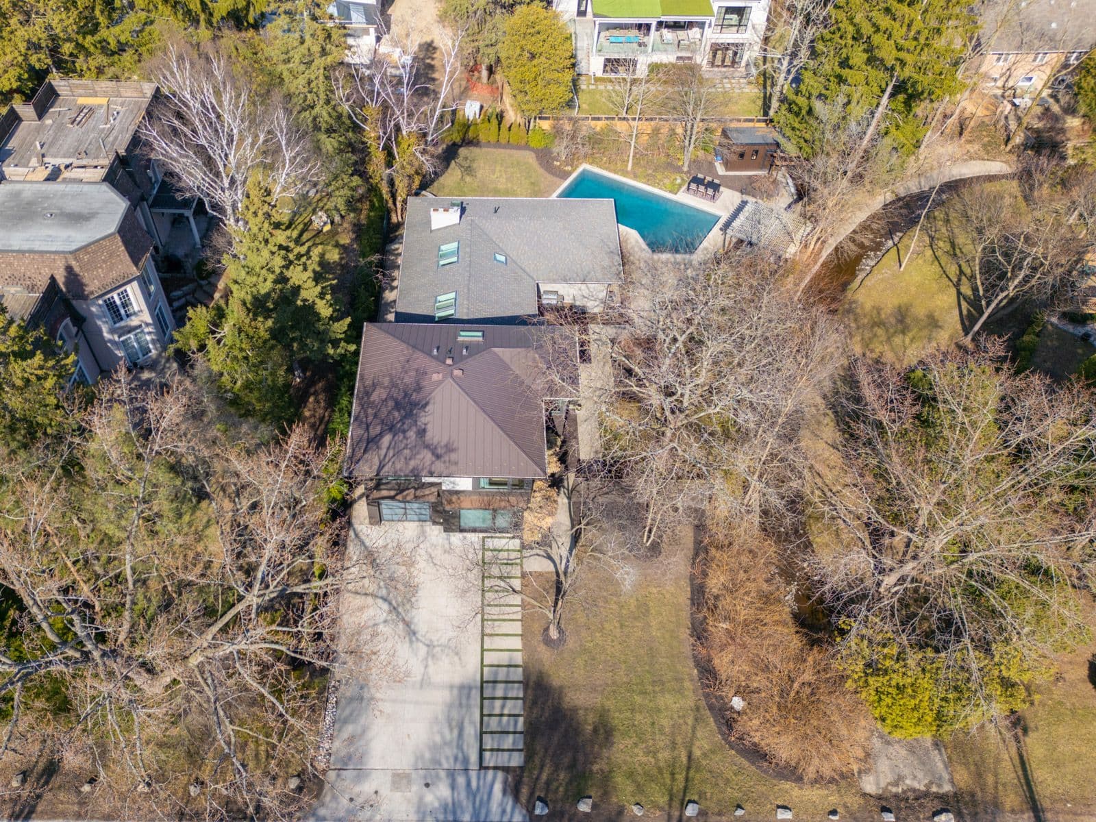 185 Morrison Road, Oakville, ON L6J 4J3