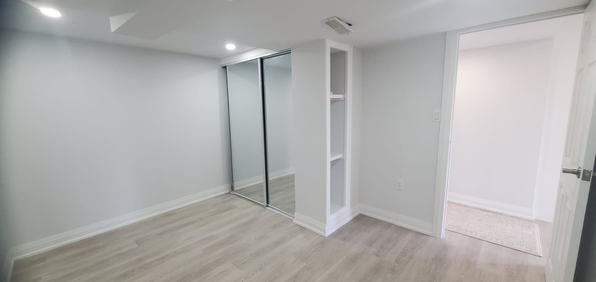 37 Bill Guy Drive, Georgina, ON L4P 0H9