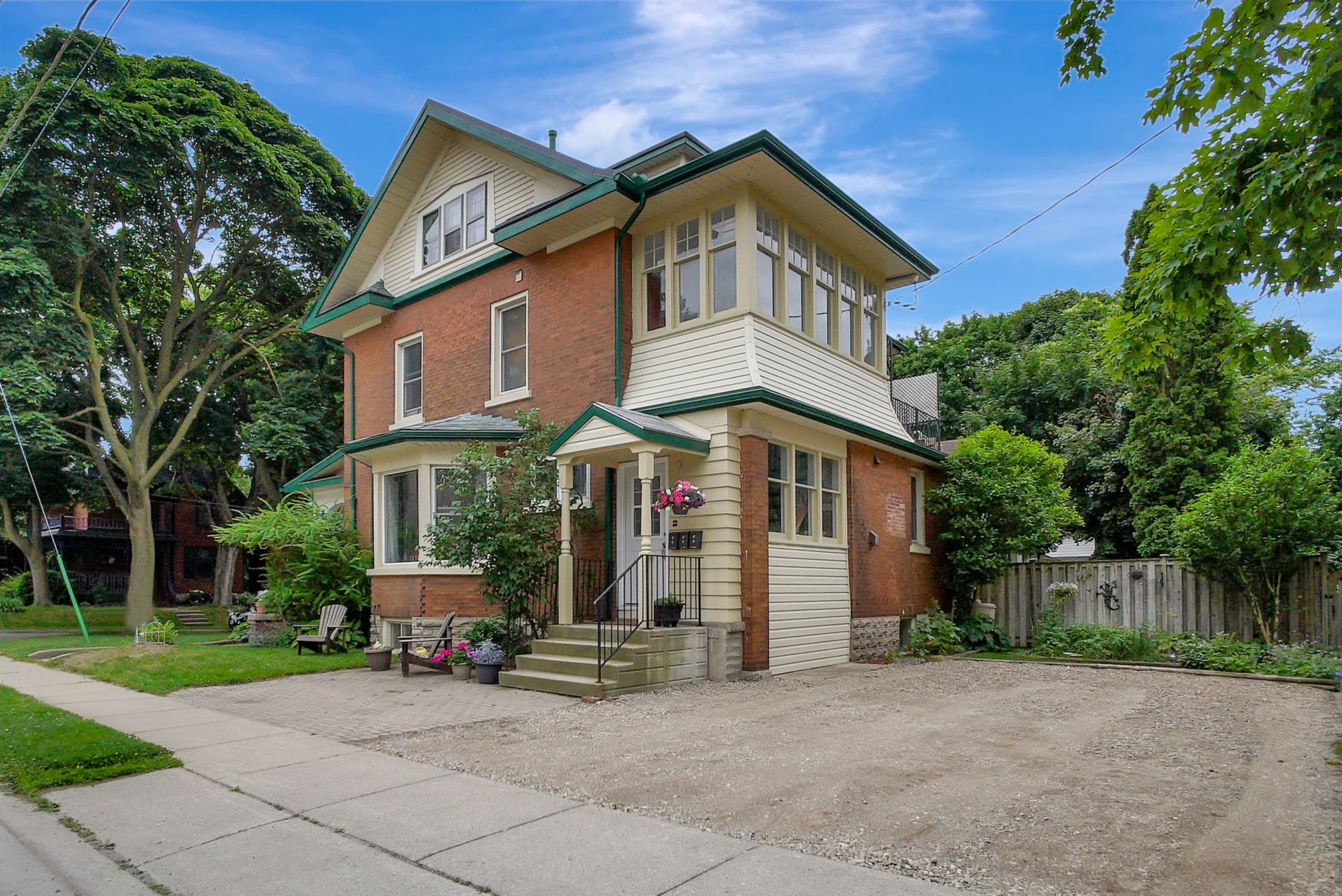 67 Moore Avenue 2, Kitchener, ON N2H 3S2