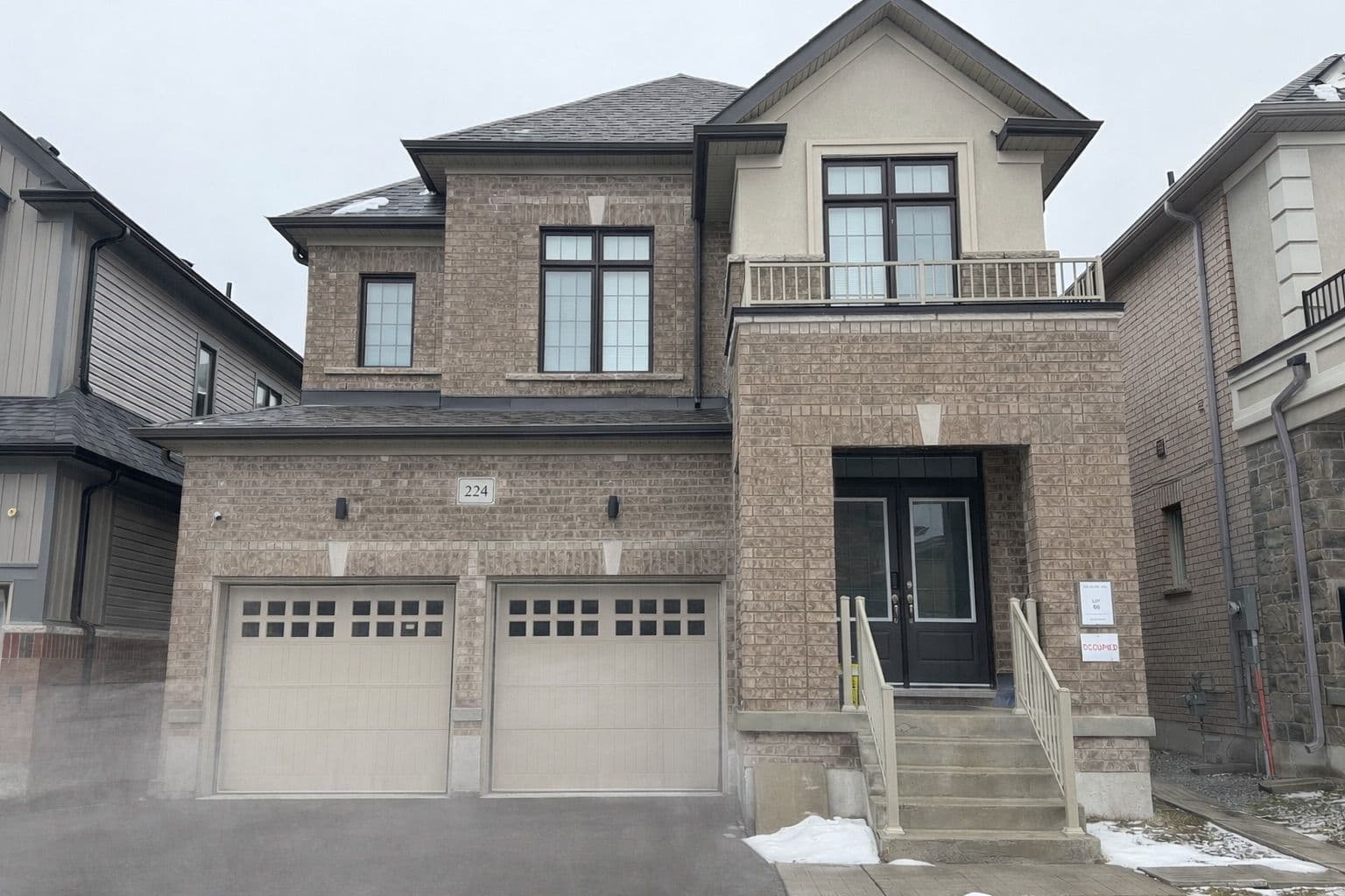 224 Fleetwood Drive Bsmt, Oshawa, ON L1K 3E7