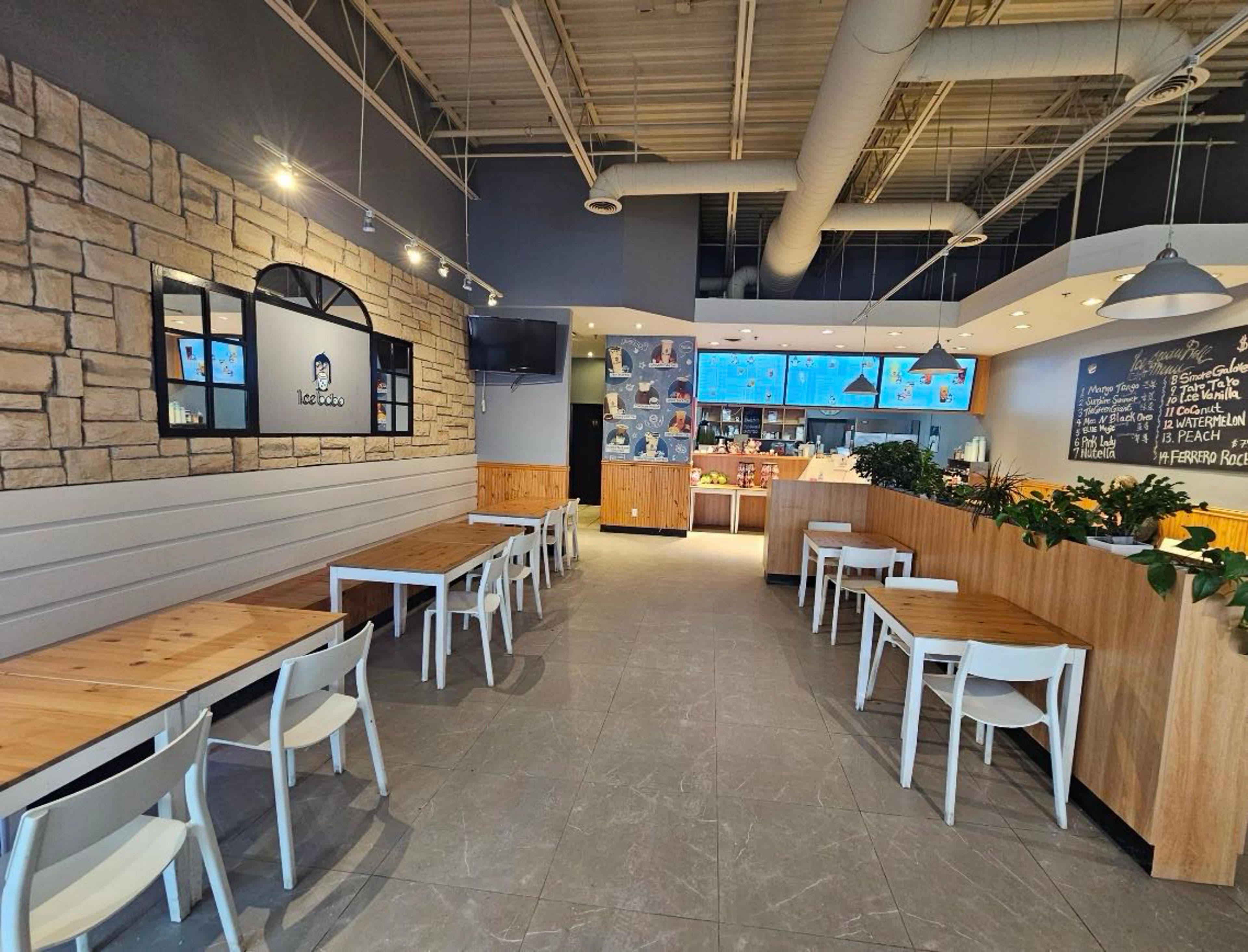 16655 Yonge Street 21, Newmarket, ON L3X 1V6