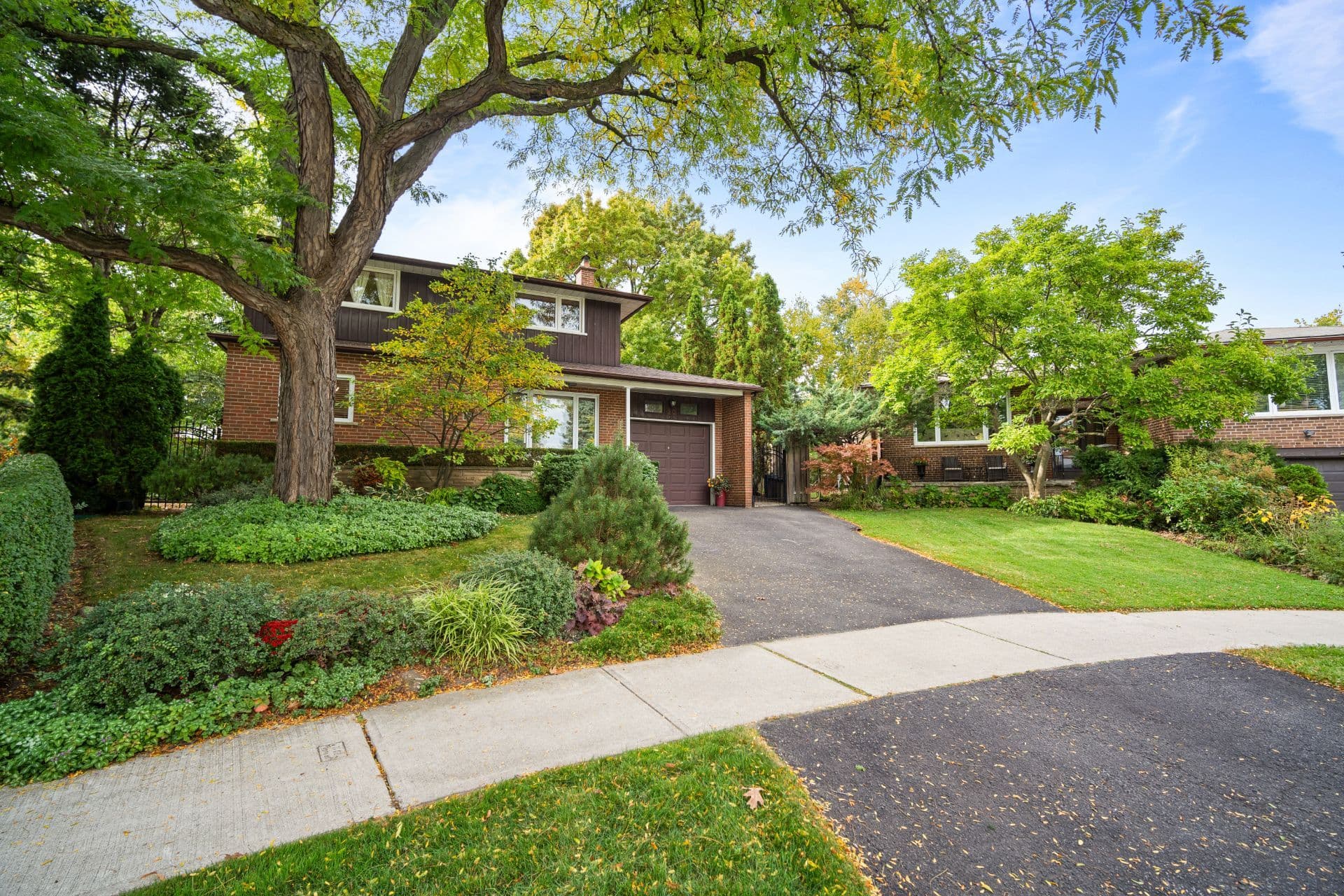 20 West Deane Valley Road, Toronto W08, ON M9B 3K5
