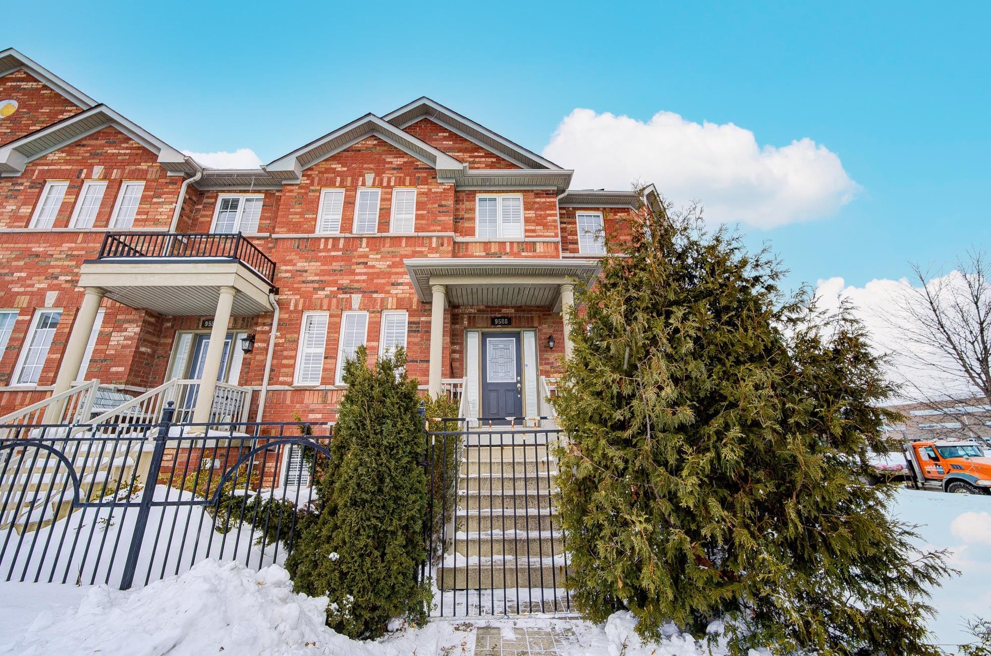 9588 Weston Road, Vaughan, ON L4H 0P4