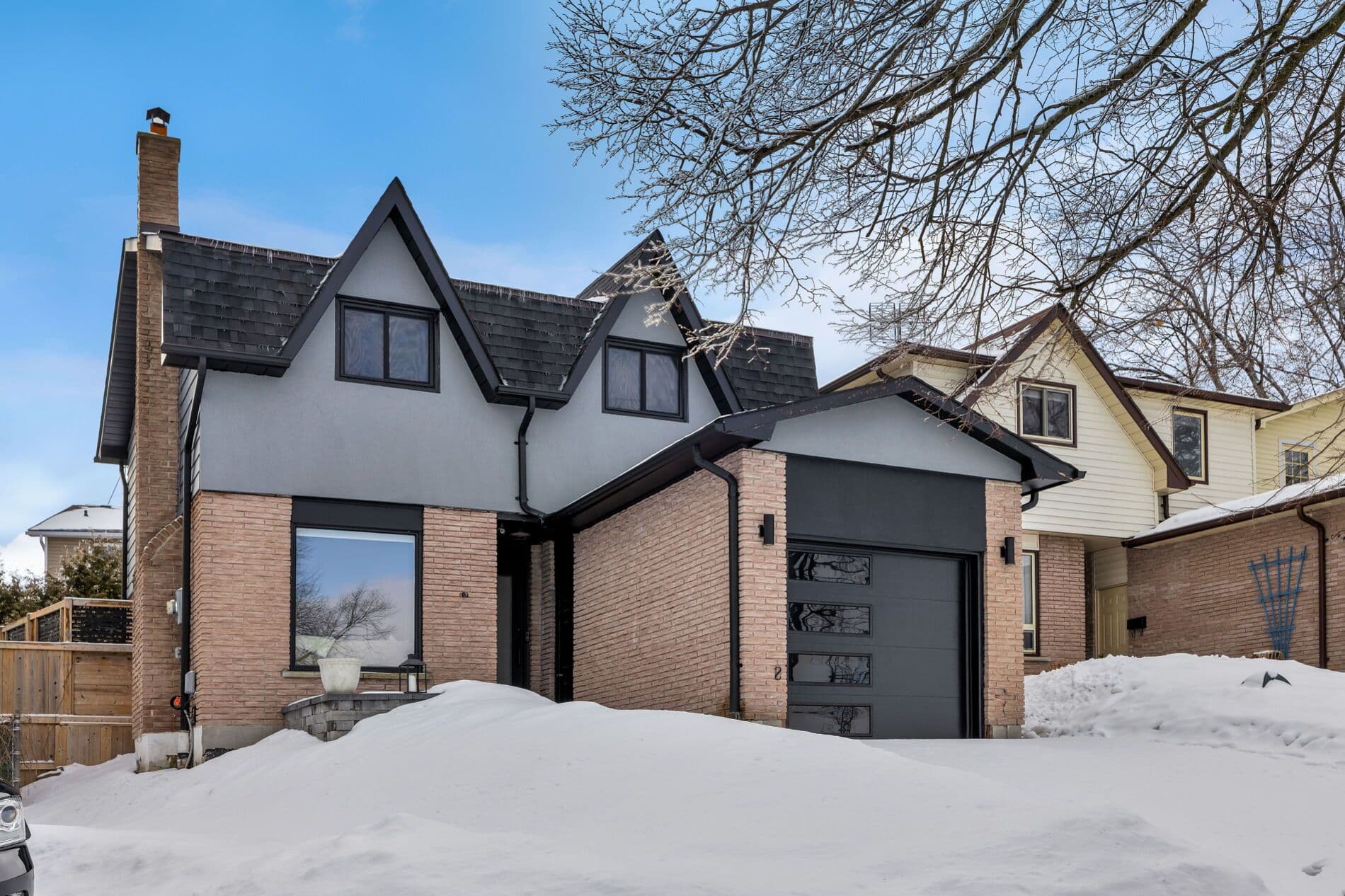 567 Downland Drive, Pickering, ON L1W 3B1