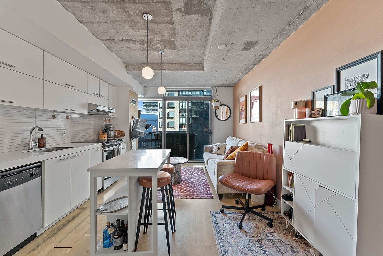 55 Stewart Street 512, Toronto C01, ON M5V 2V1