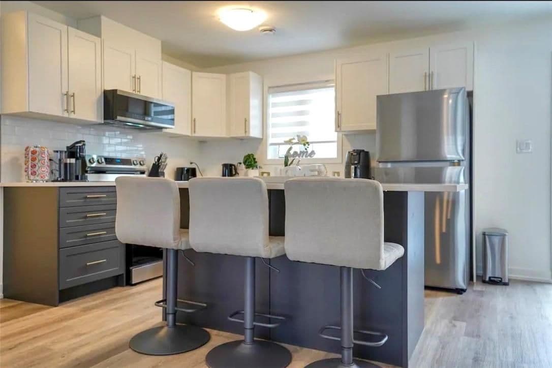 4263 Fourth Avenue 721, Niagara Falls, ON L2E 0C2