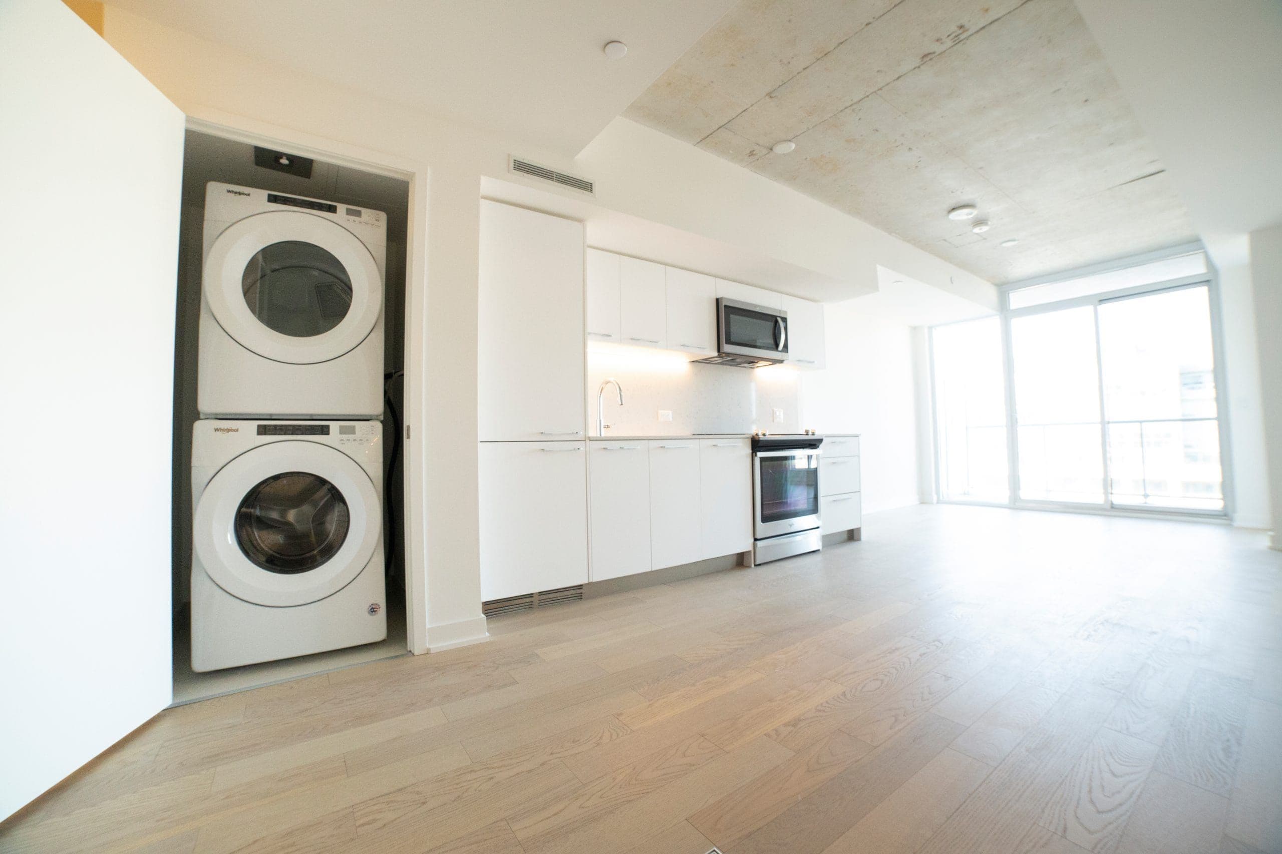 30 Baseball Place 724, Toronto E01, ON M6N 2N7