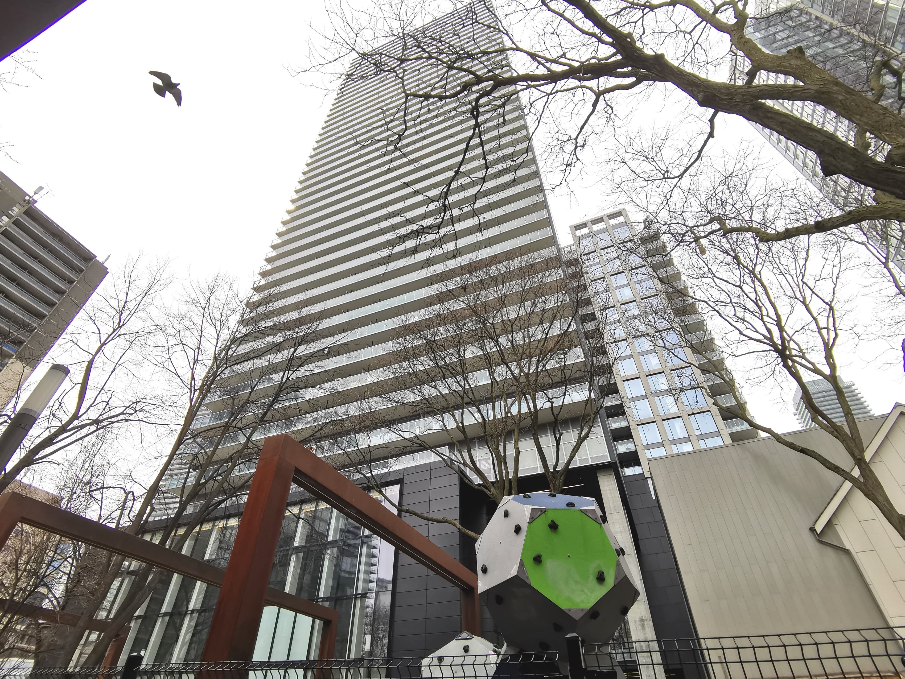 3 Gloucester Street 516, Toronto C08, ON M4Y 0C6