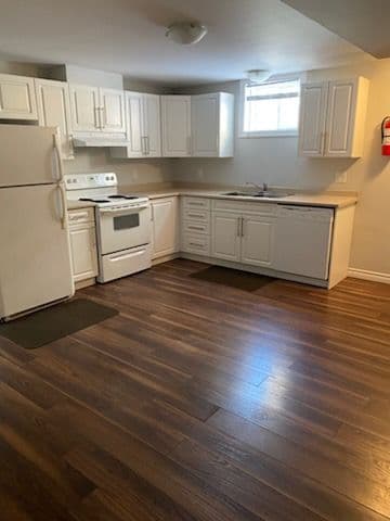 55 Sydenham Wells Crescent, Barrie, ON L4M 6R4