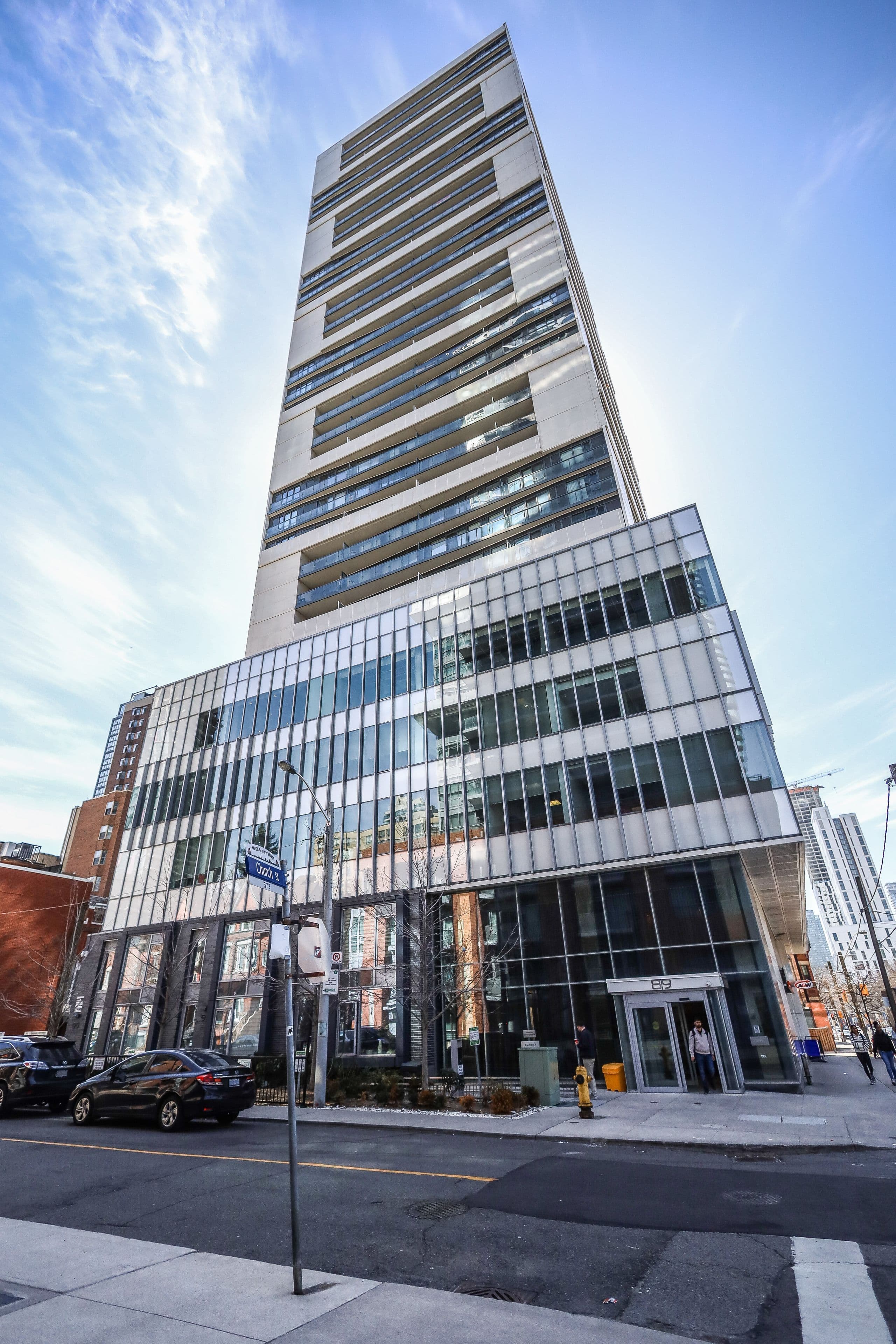 89 McGill Street 1904, Toronto C08, ON M5B 0B1