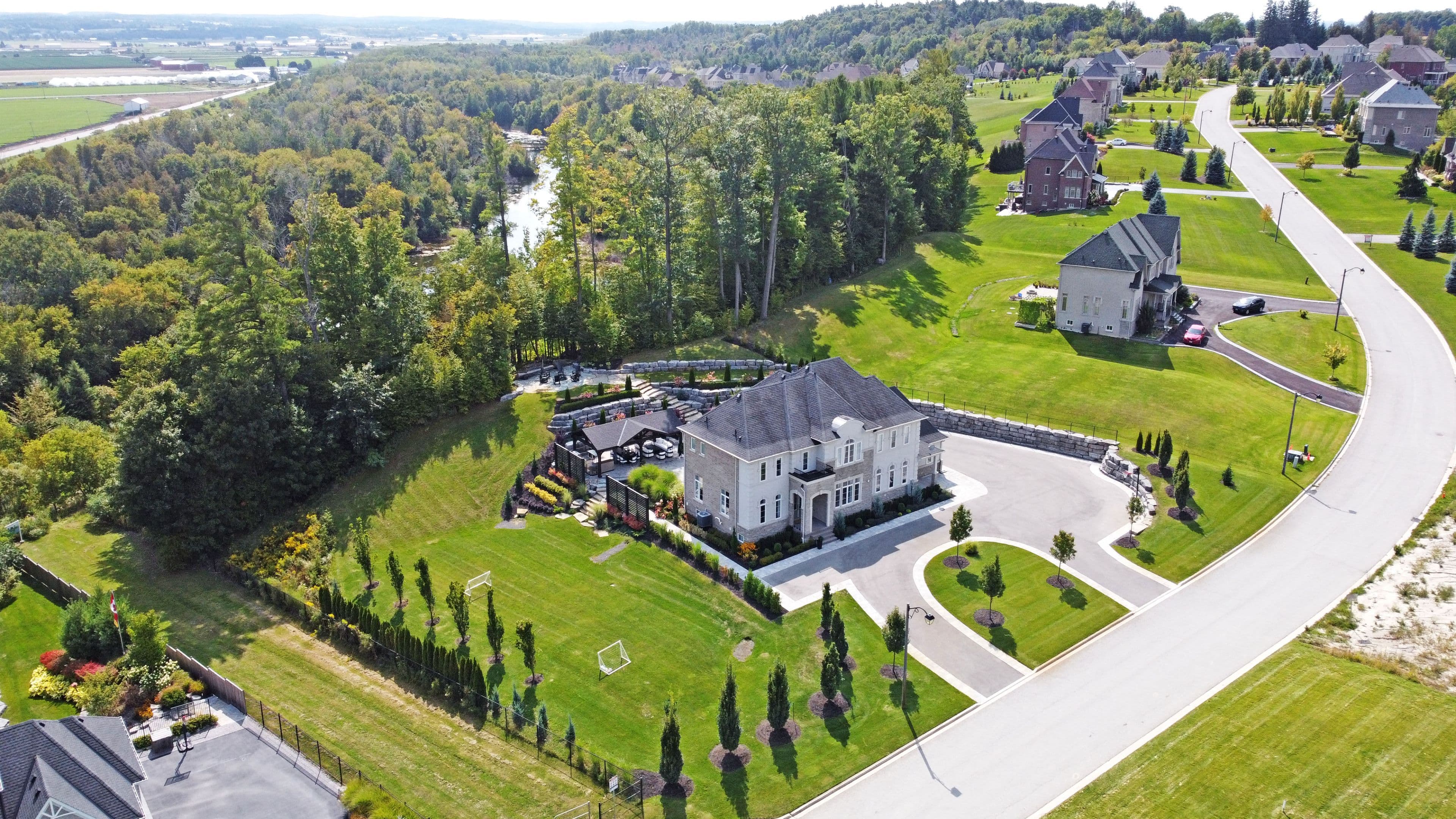 197 Nottingham Forest Road, Bradford West Gwillimbury, ON L3Z 0H2