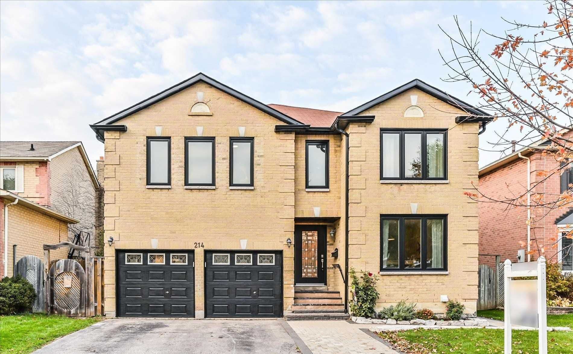 214 Stonemanor Avenue Basement, Whitby, ON L1R 1Y1