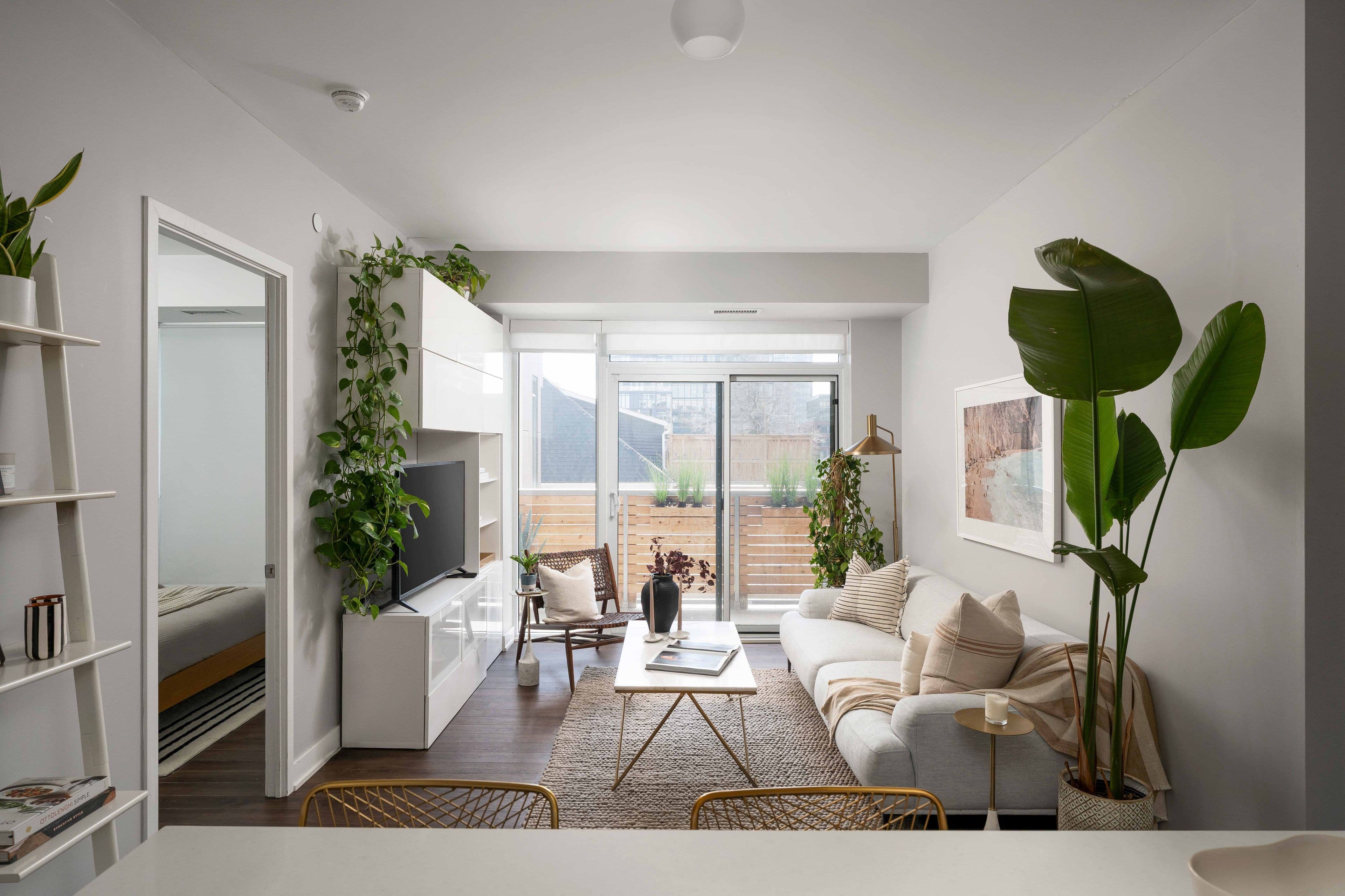 106 Dovercourt Road 321, Toronto C01, ON M6J 3C3