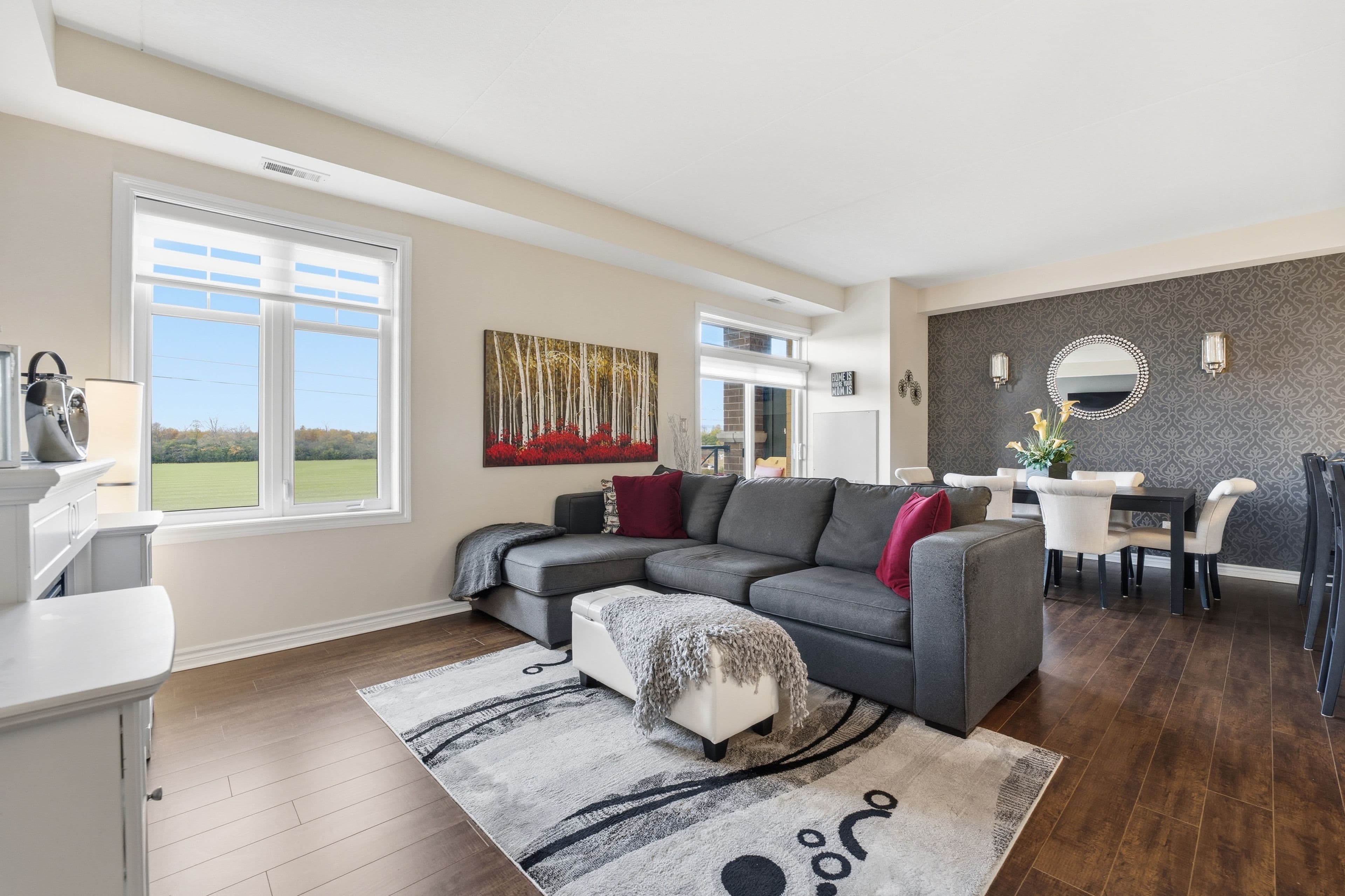 2 Colonial Drive 204, Guelph, ON N1L 0K8