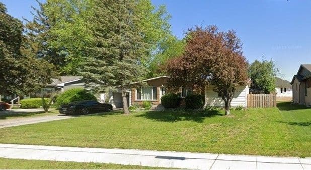 76 North Street E, Tillsonburg, ON N4G 1B5