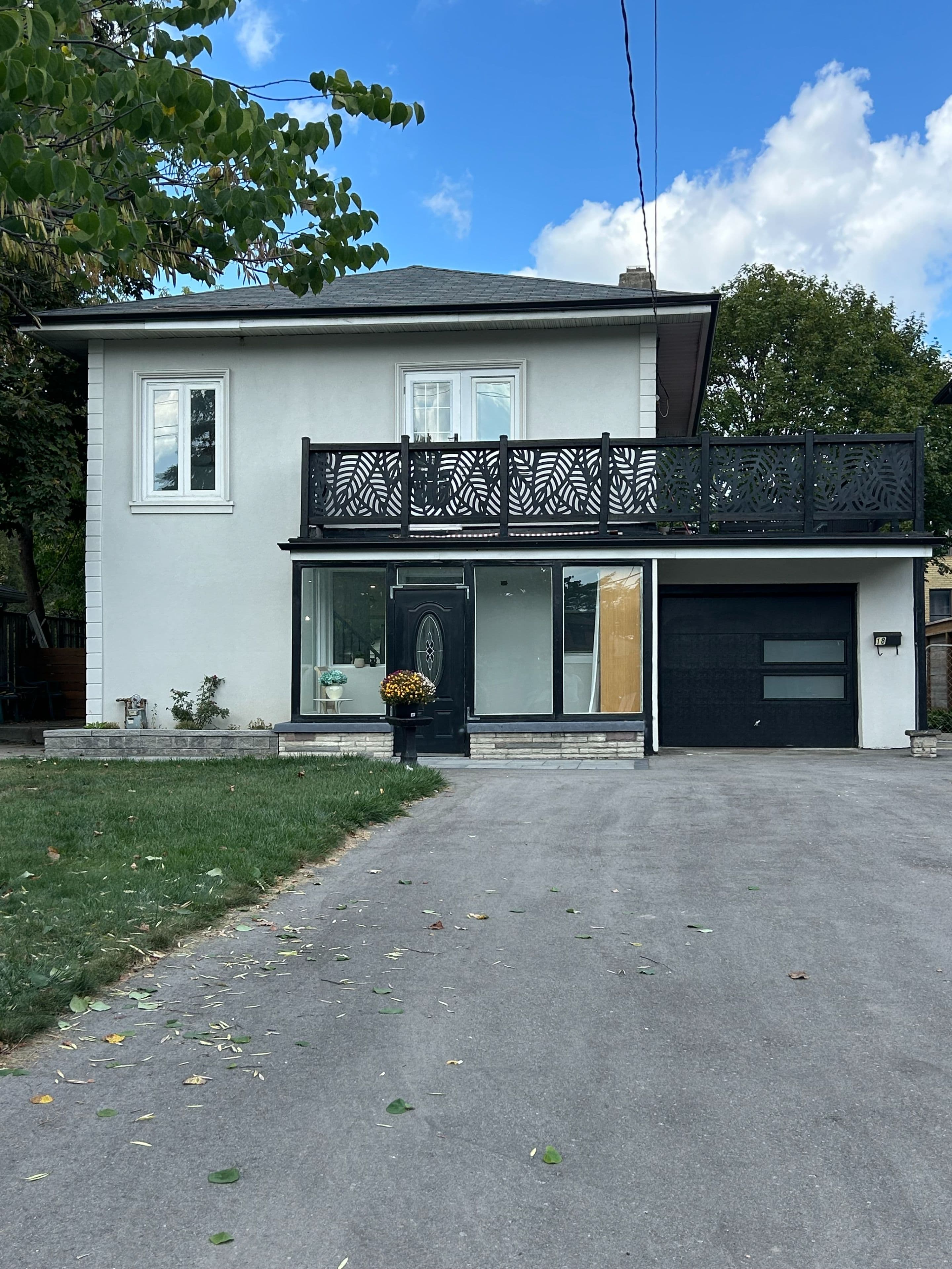 18 Cadillac Ave Avenue, Toronto C06, ON M3H 1R9