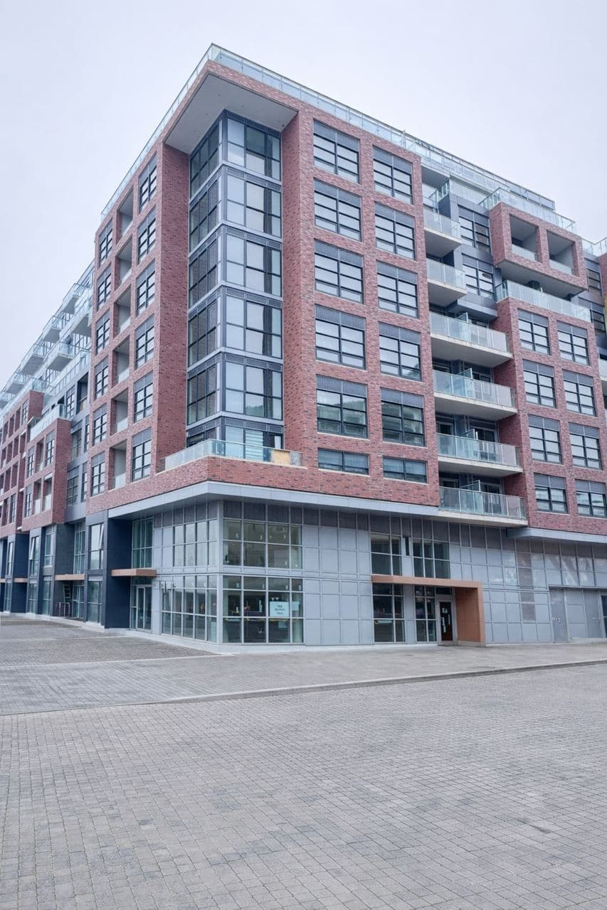 1635 Military Trail 425 A, Toronto E10, ON M1C 1B1